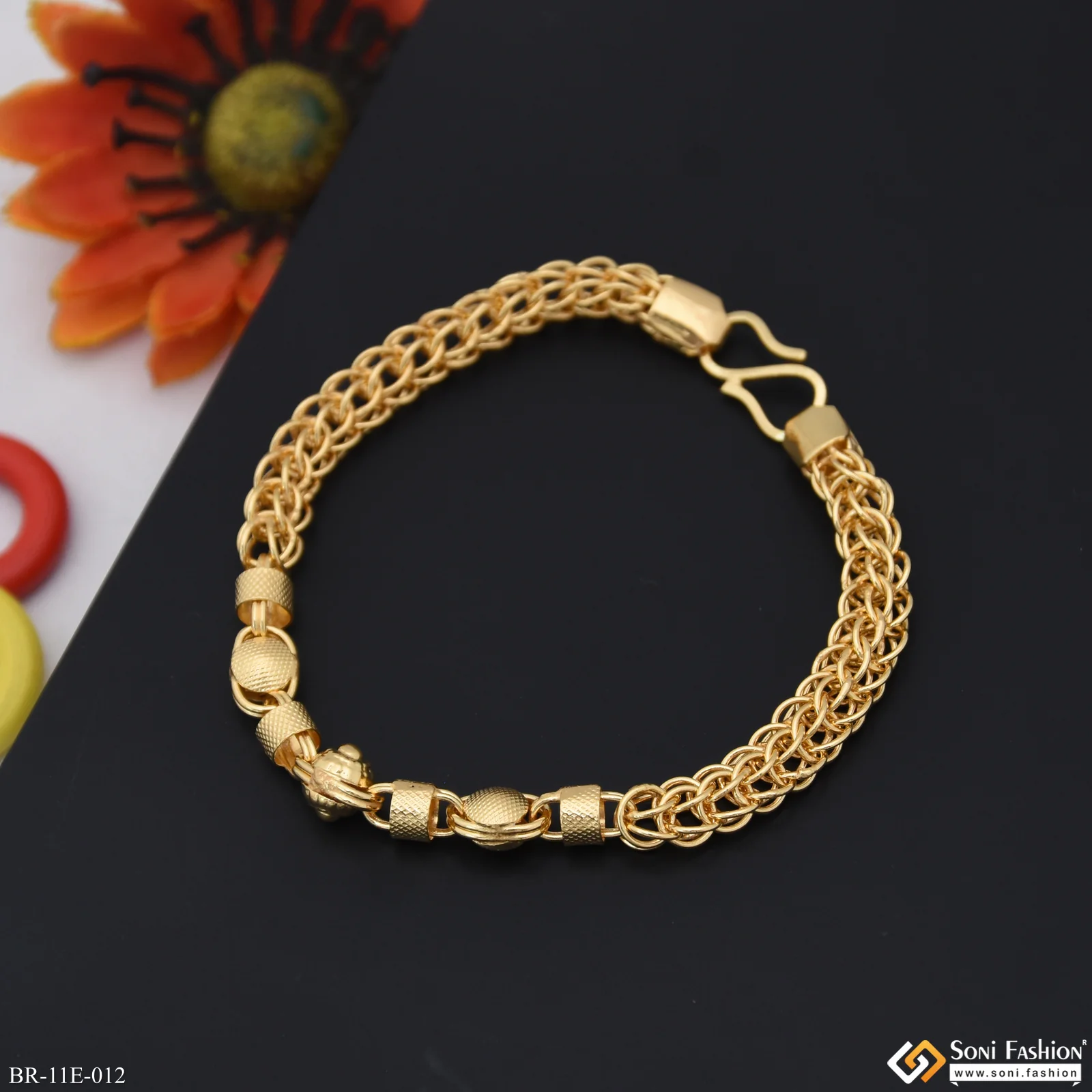 Best Quality Gold Plated Rajwadi Bracelet for Men - Style E012 - Image 3