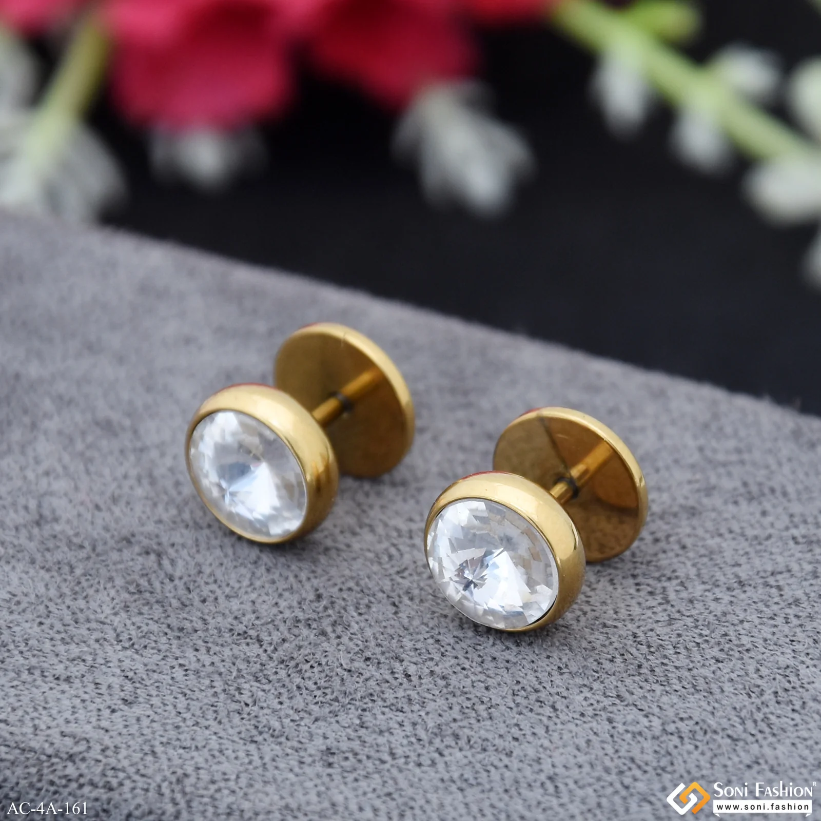 Best Quality Golden Color Stud Earring for Men (2 Pc) - Style A161 - Image 3