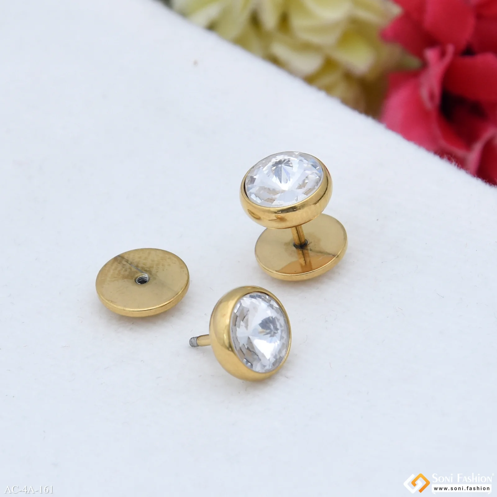 Best Quality Golden Color Stud Earring for Men (2 Pc) - Style A161 - Image 4