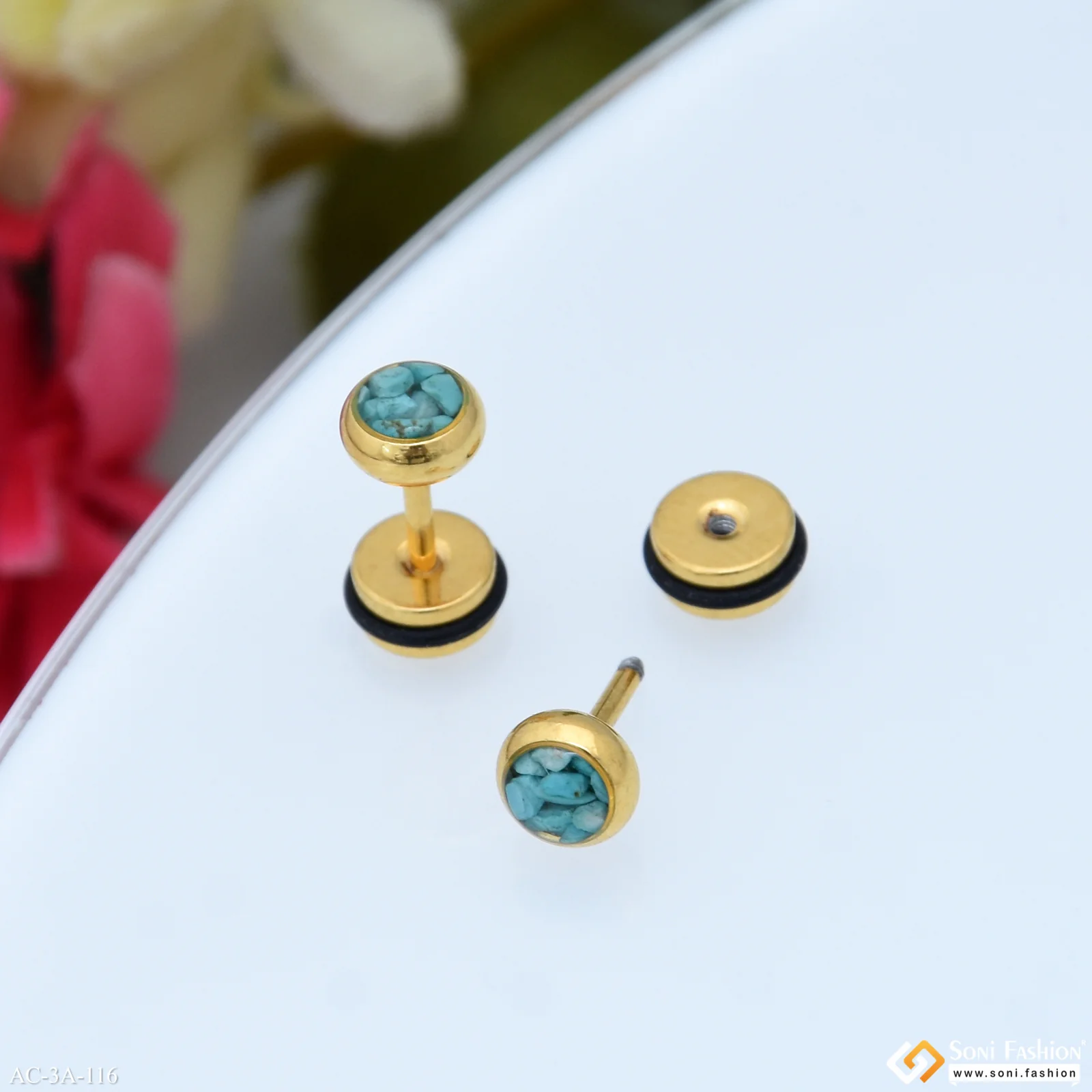 Best Quality Golden Color Stud Earring for Men (2 Pc) - Style A116 - Image 3