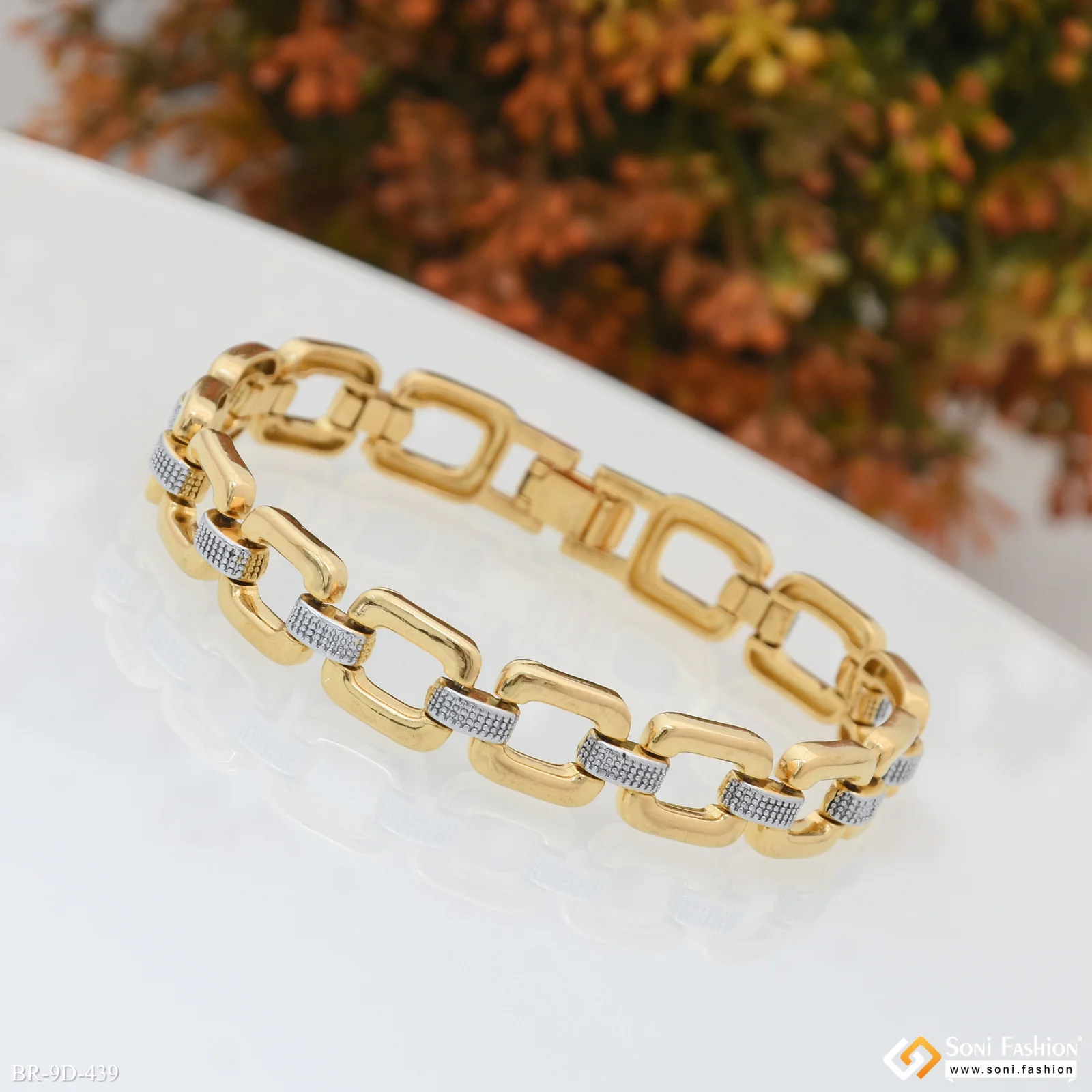 Best Quality Golden & Silver Color Bracelet for Men - Style D439 - Image 2