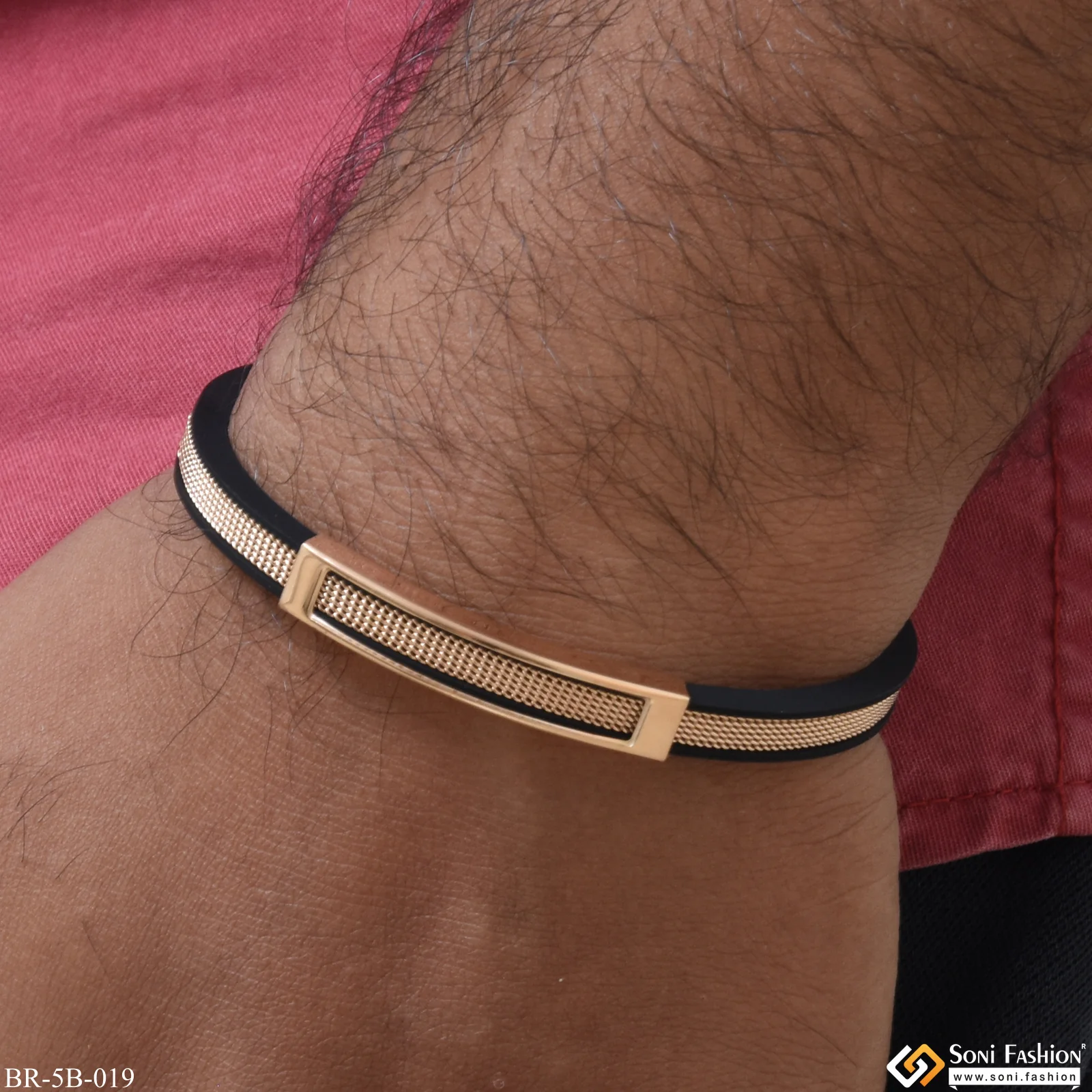 Black Rose Gold Rubber Superior Quality Sparkling Design Stainless Steel Bracelet - Style B019 - Image 2