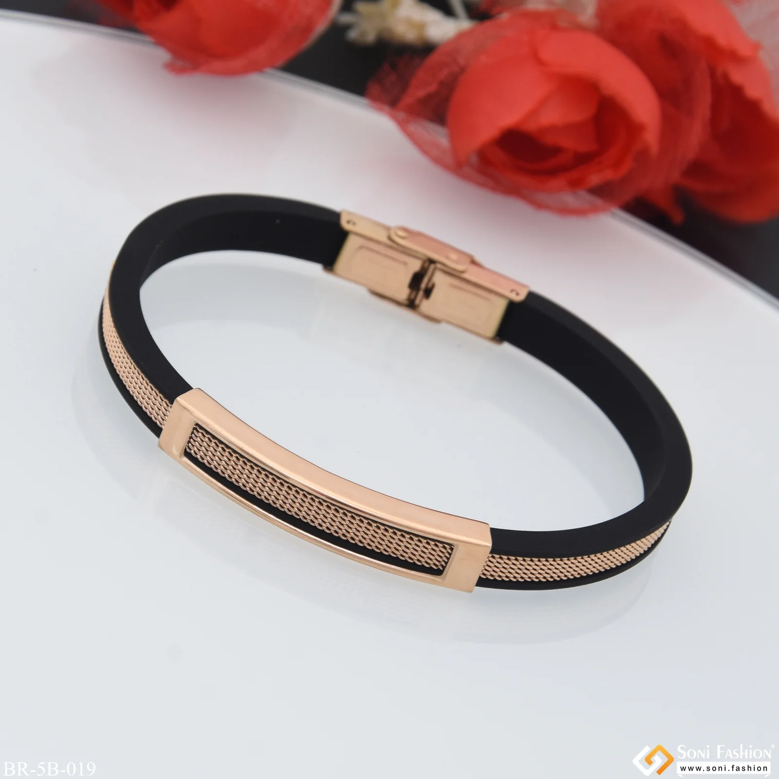 Black Rose Gold Rubber Superior Quality Sparkling Design Stainless Steel Bracelet - Style B019 - Image 3