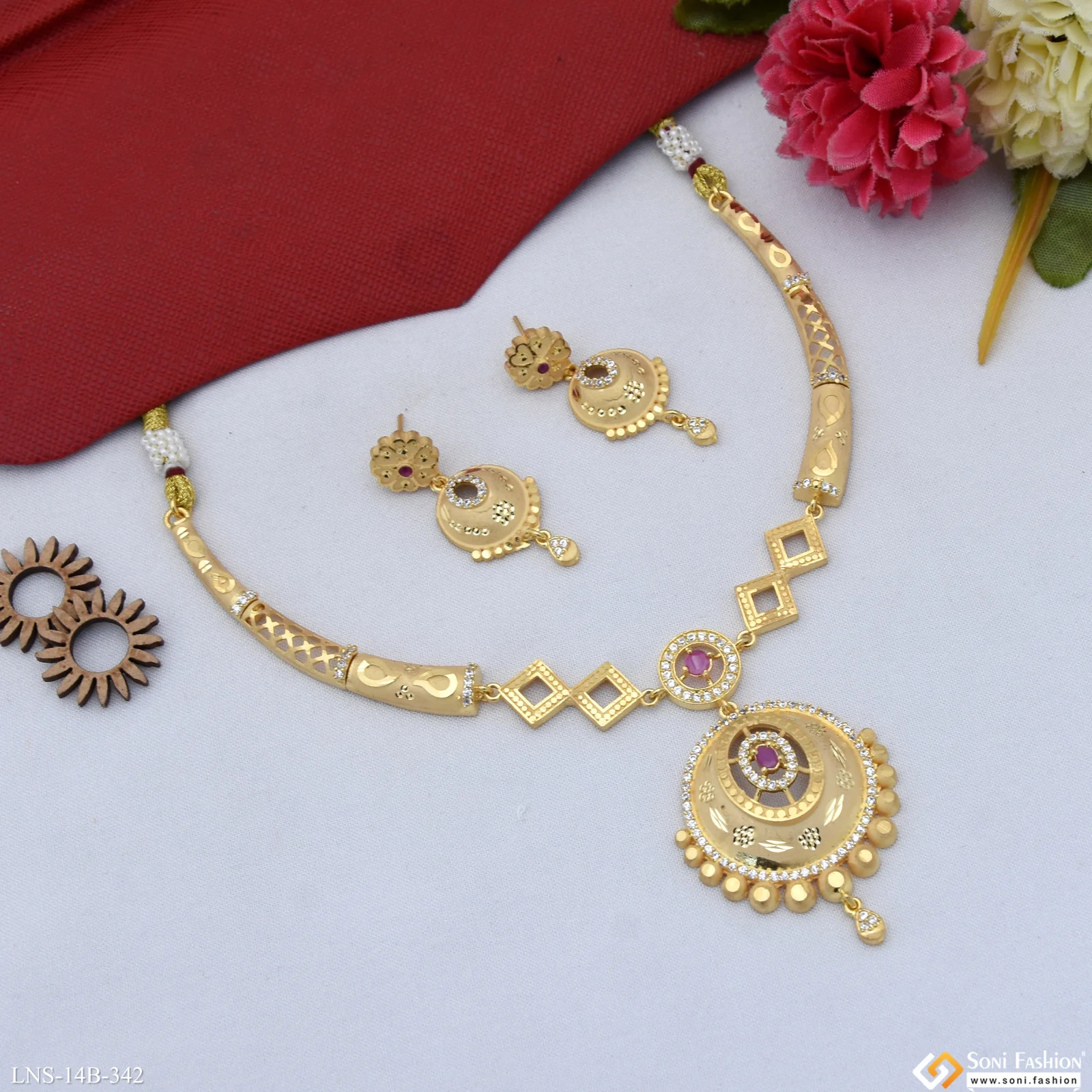 Brilliant Design Gold Plated Necklace Set for Women - Style B342 - Image 4