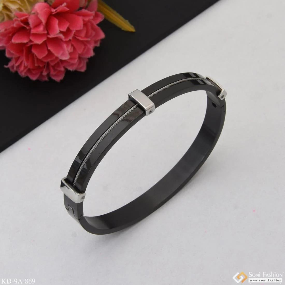 Brilliant Design Premium-Grade Quality Gold Plated Kada for Men - Style A869 - Image 2