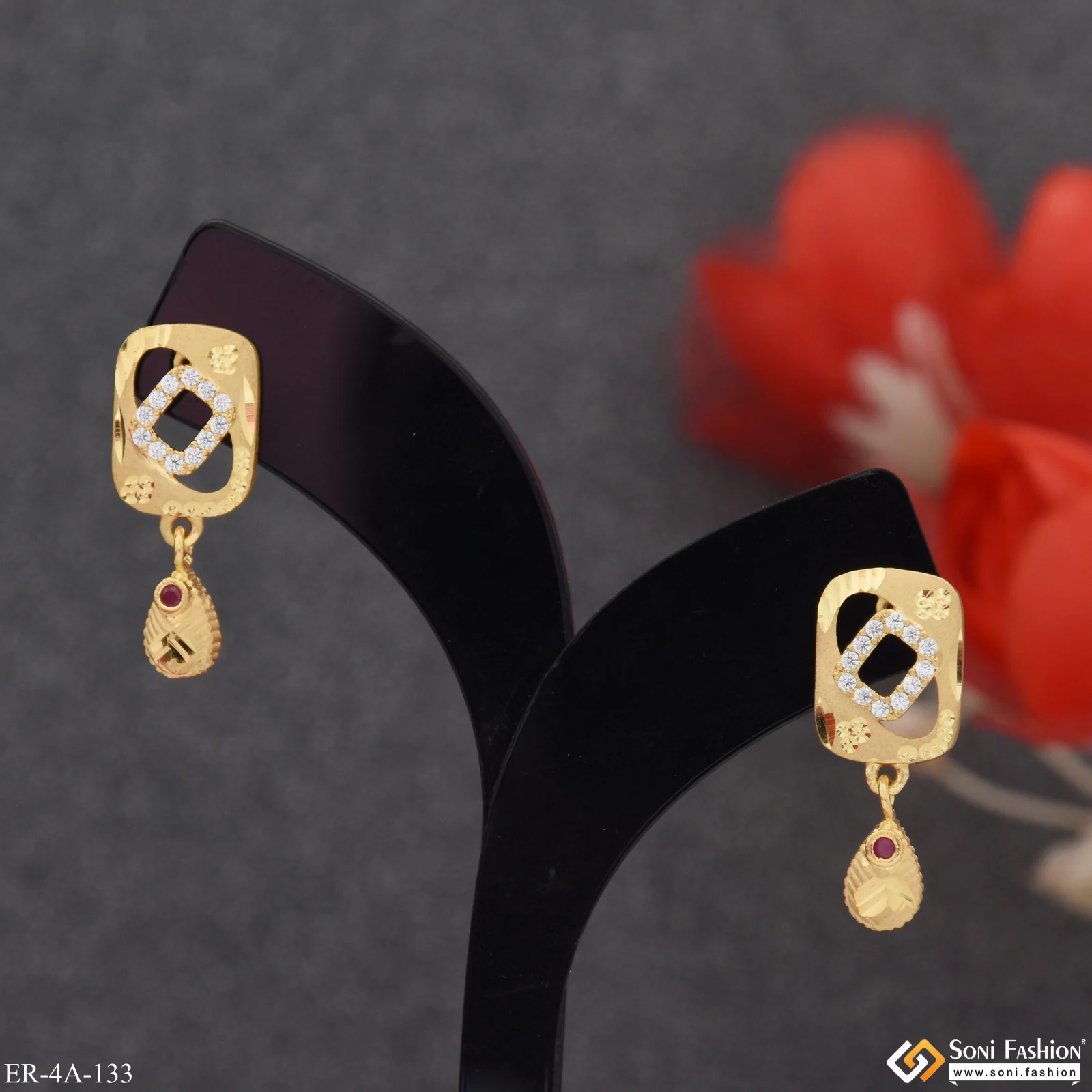 Brilliant Design Sparkling Design Gold Plated Earrings for Ladies - Style A133 - Image 4