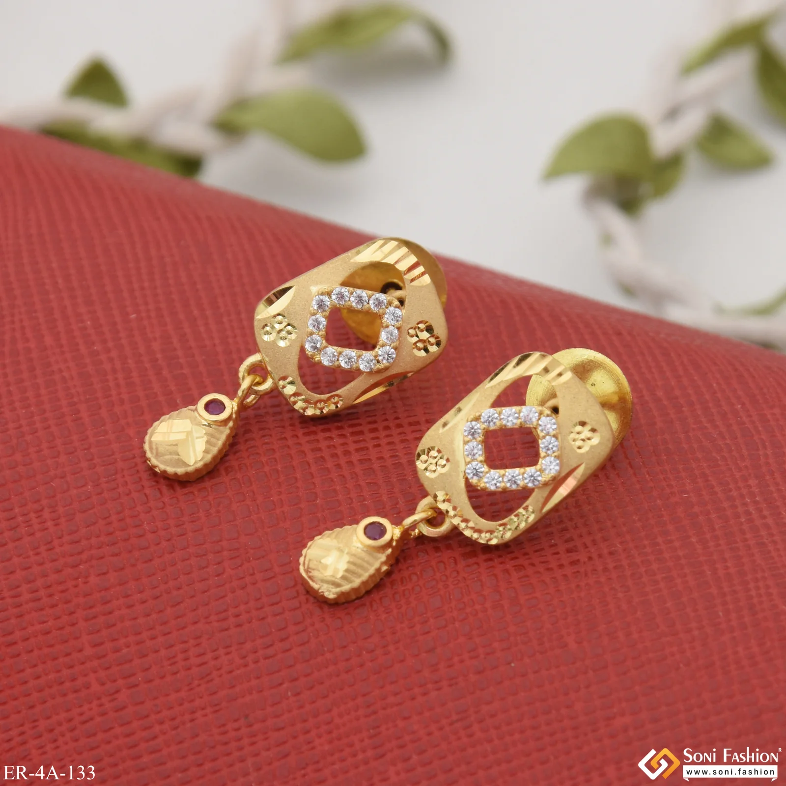 Brilliant Design Sparkling Design Gold Plated Earrings for Ladies - Style A133 - Image 6