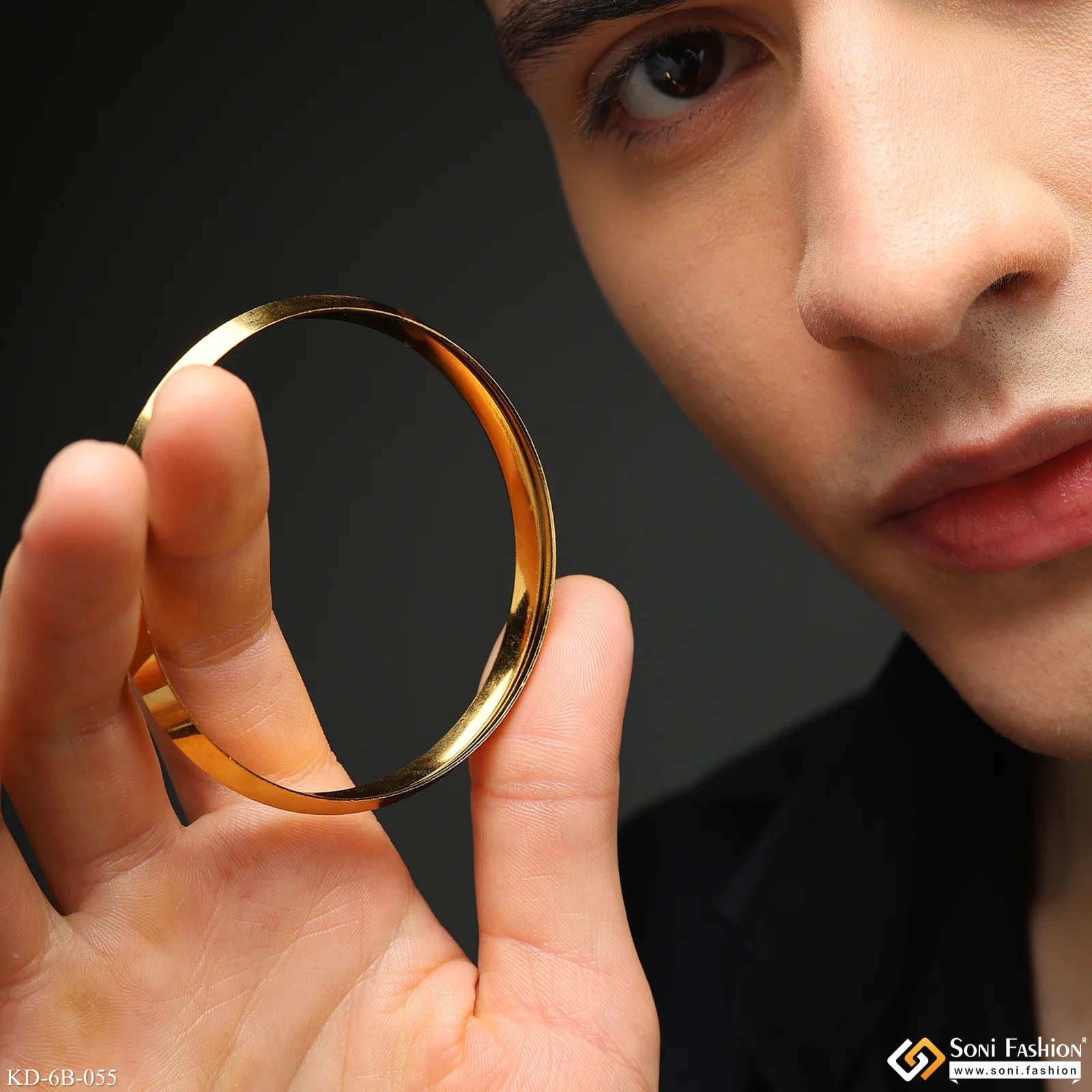 Casual Design Premium-Grade Quality Gold Plated Punjabi Kada for Men - Style B055