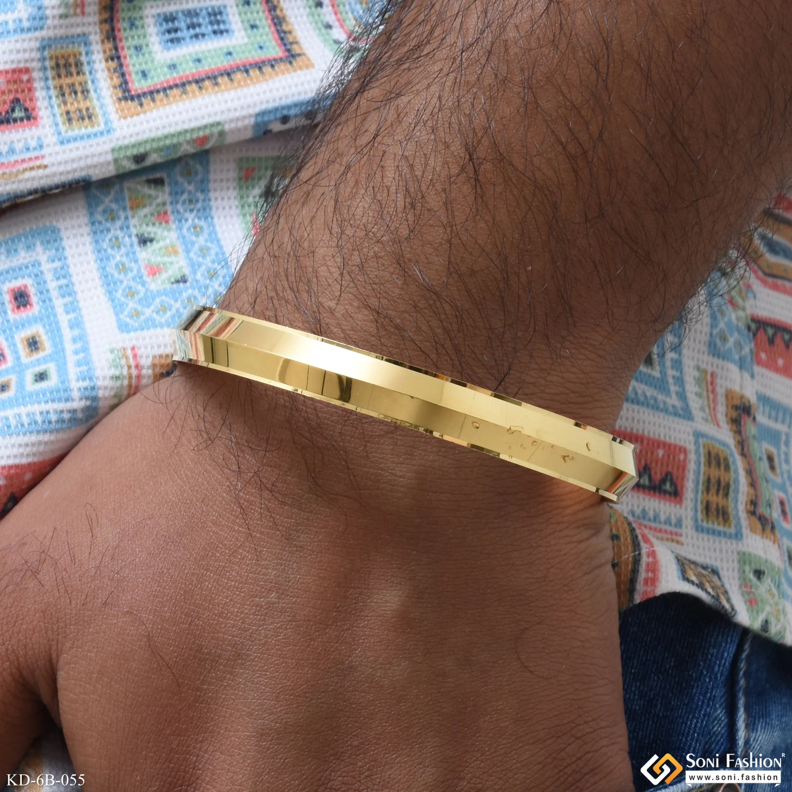 Casual Design Premium-Grade Quality Gold Plated Punjabi Kada for Men - Style B055 - Image 7
