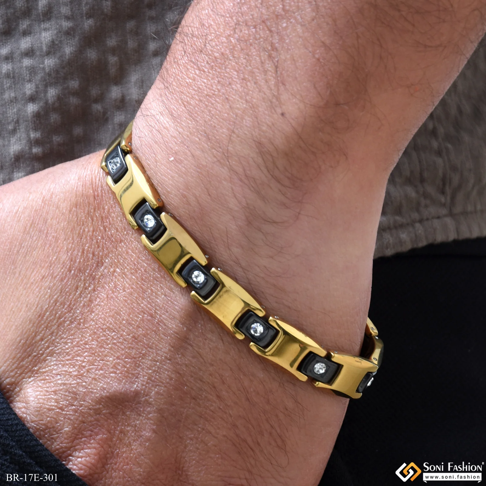 Ceramic Latest Design Golden & Black Color Bracelet for Men - Style E301