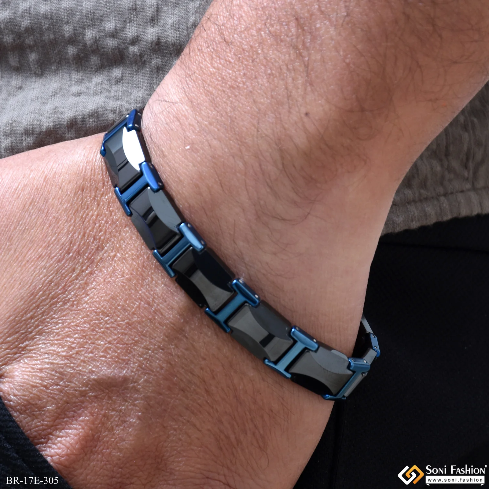 Ceramic Trending Design Black & Blue Color Bracelet for Men - Style E305