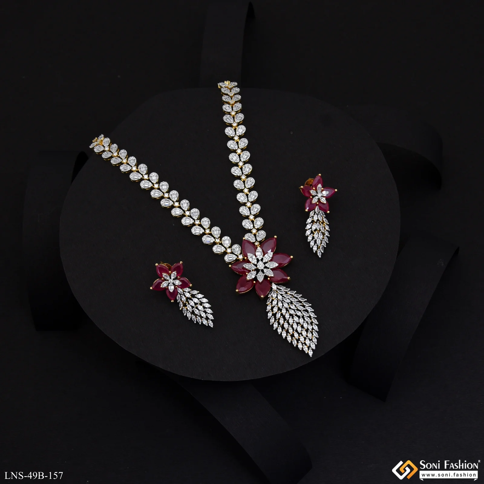 Charming Design Gold Plated Diamond Necklace Set for Ladies - Style B157 - Image 3