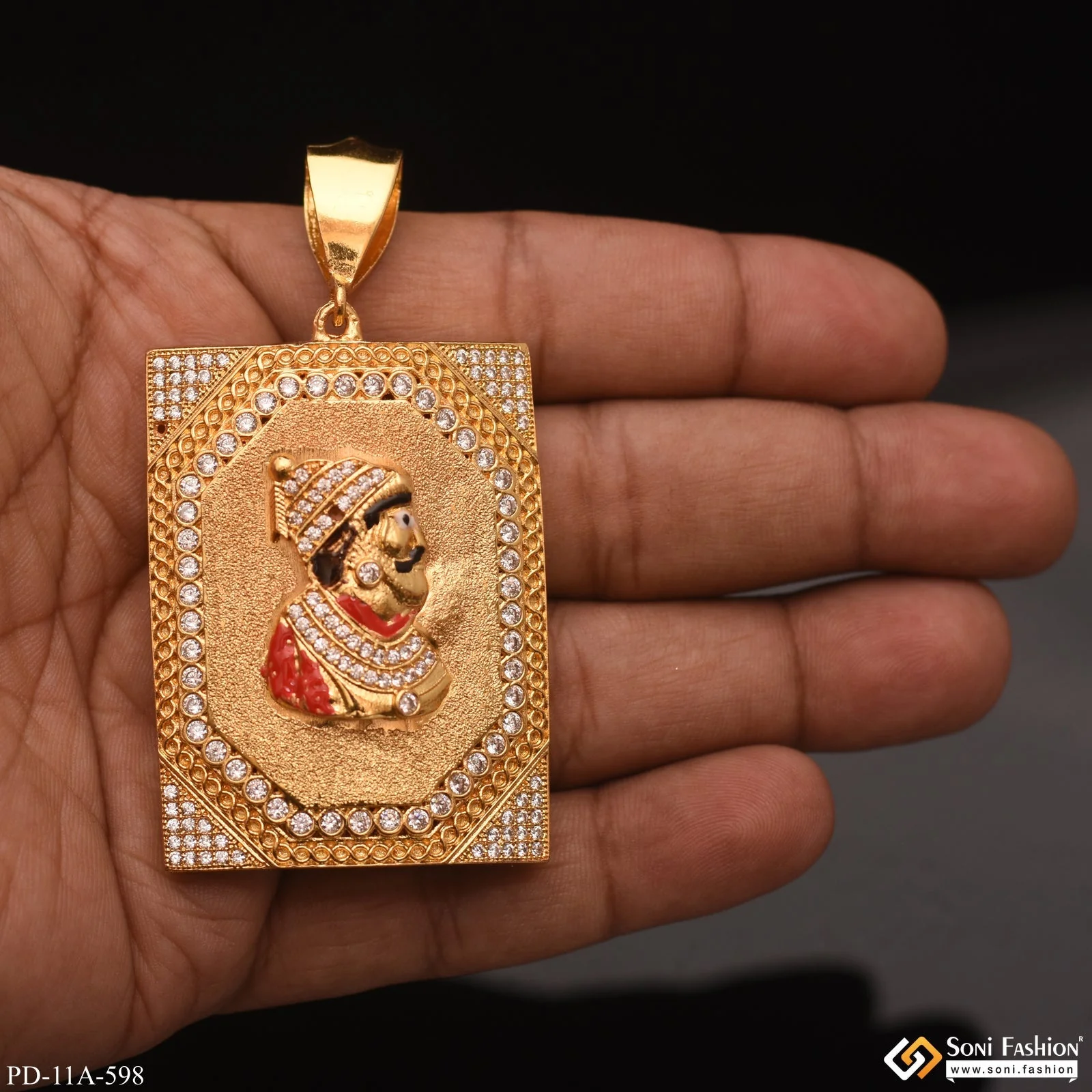 Chatrapati Shivaji Maharaj In Rectangle Diamond Background Gold Plated Pendant - Style A598