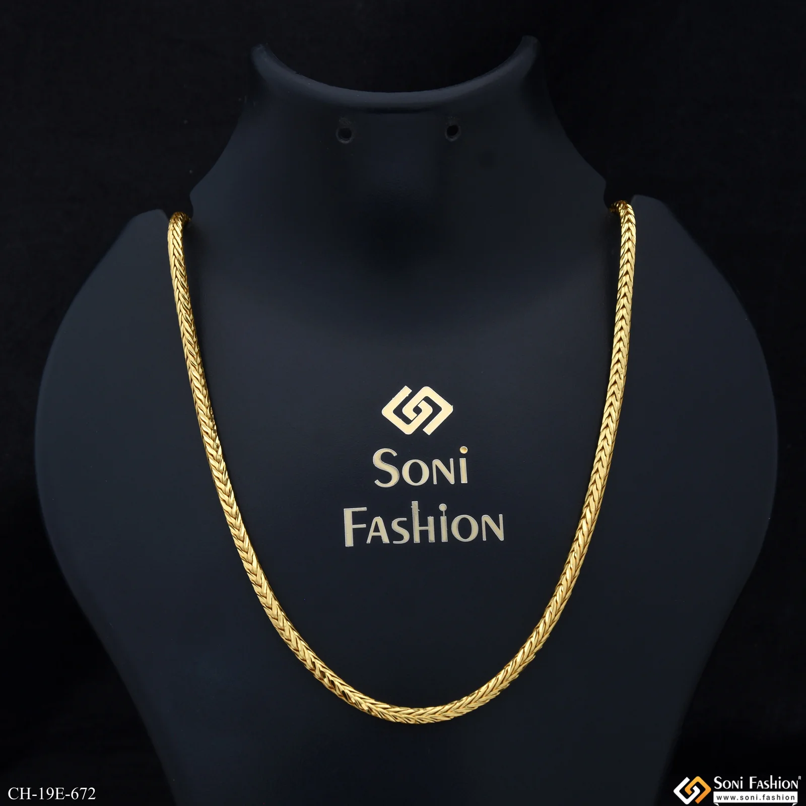 Classic Design Superior Quality Gold Plated for Men - Style E672