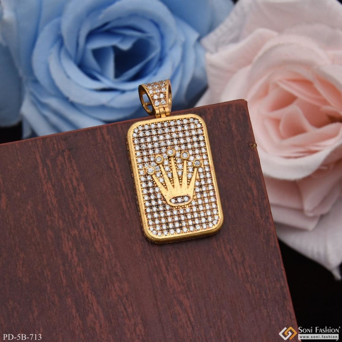 Crown With Diamond Finely Detailed Design Gold Plated Pendant For Men - Style B713 - Image 4