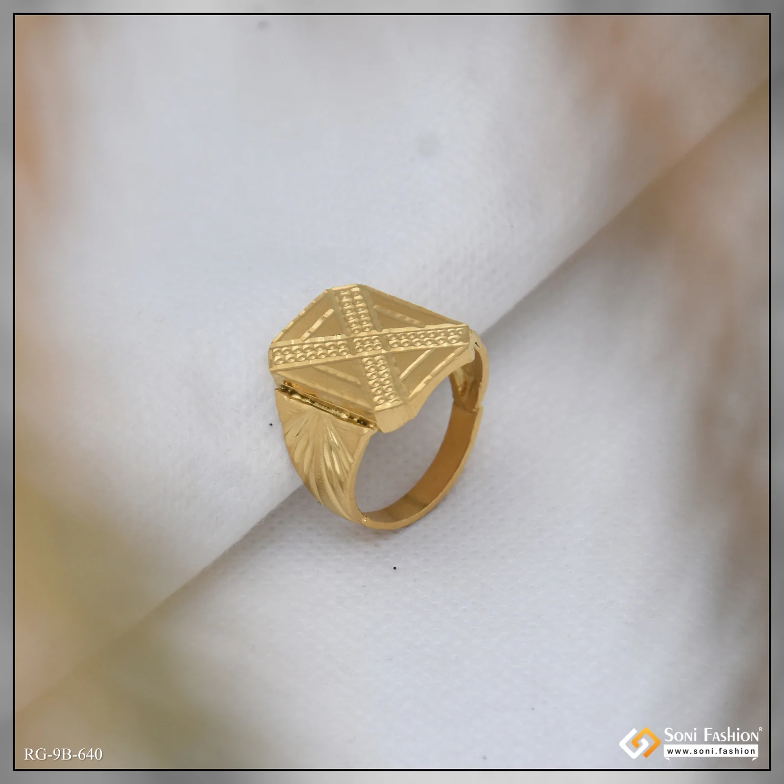 Dainty Design Best Quality Gold Plated Ring for Men - Style B640 - Image 5