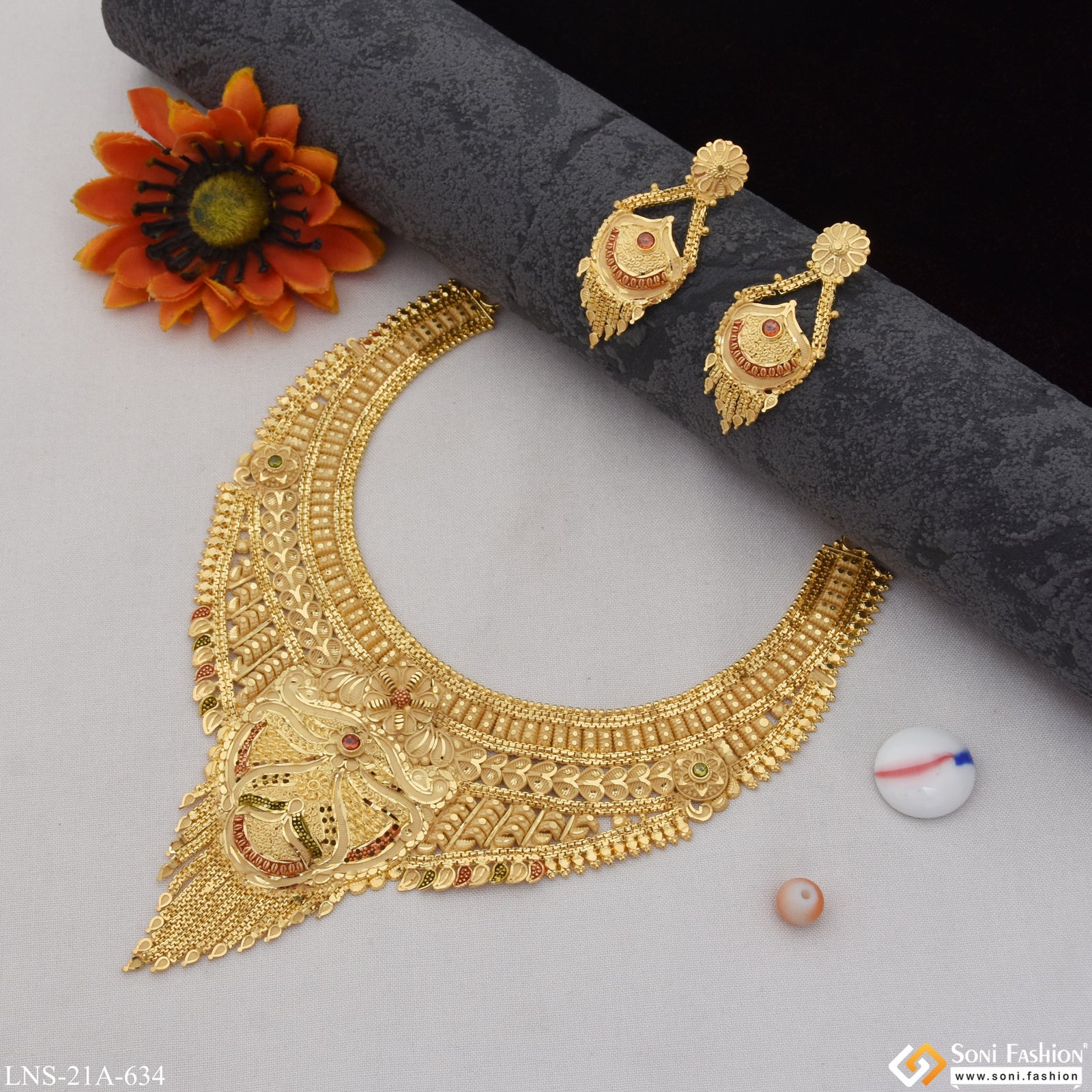 Dazzling Design Fancy Design Gold Plated Necklace Set for Women - Style A634 - Image 4