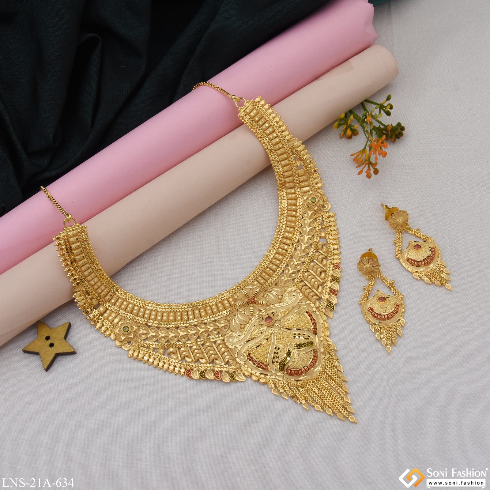 Dazzling Design Fancy Design Gold Plated Necklace Set for Women - Style A634 - Image 5