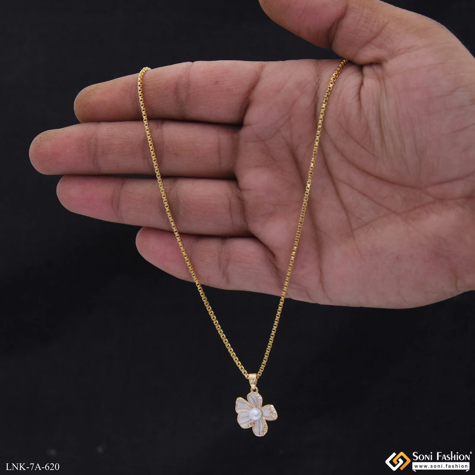 Dazzling Design Gold Plated Chain Pendant for Ladies - Style A620 - Image 3