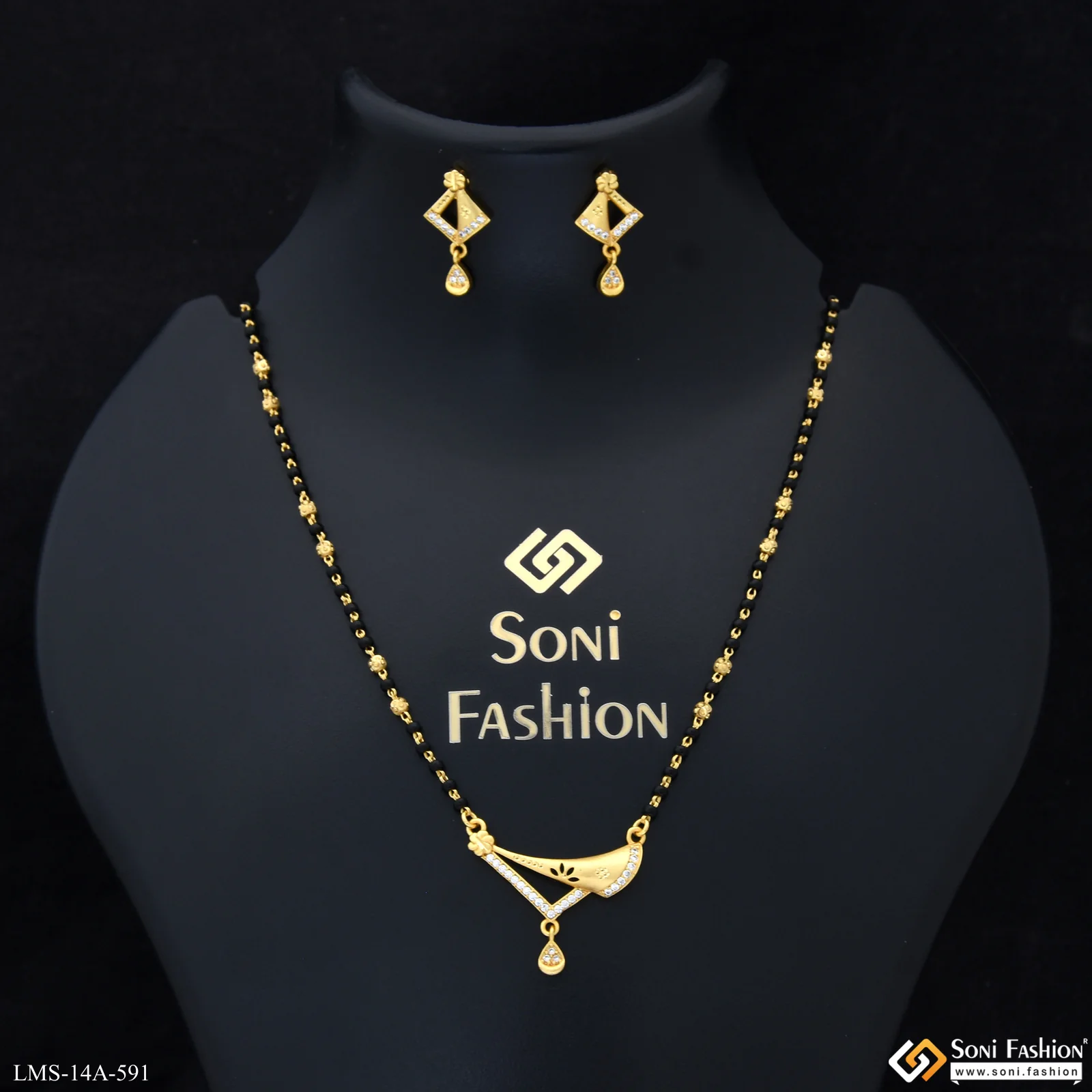 Dazzling Design Gold Plated Mangalsutra Set for Women - Style A591