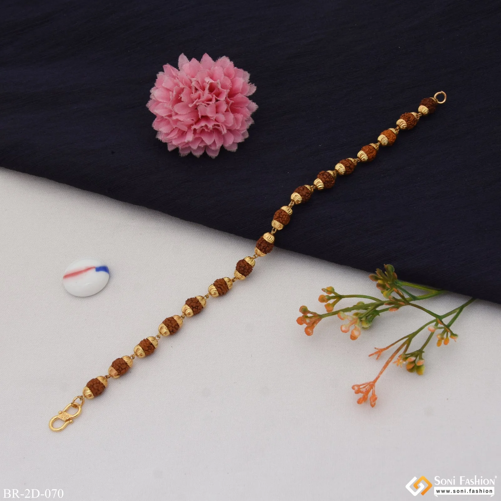 Decorative Design Best Quality Gold Plated Rudraksha Bracelet for Men - Style D070 - Image 4