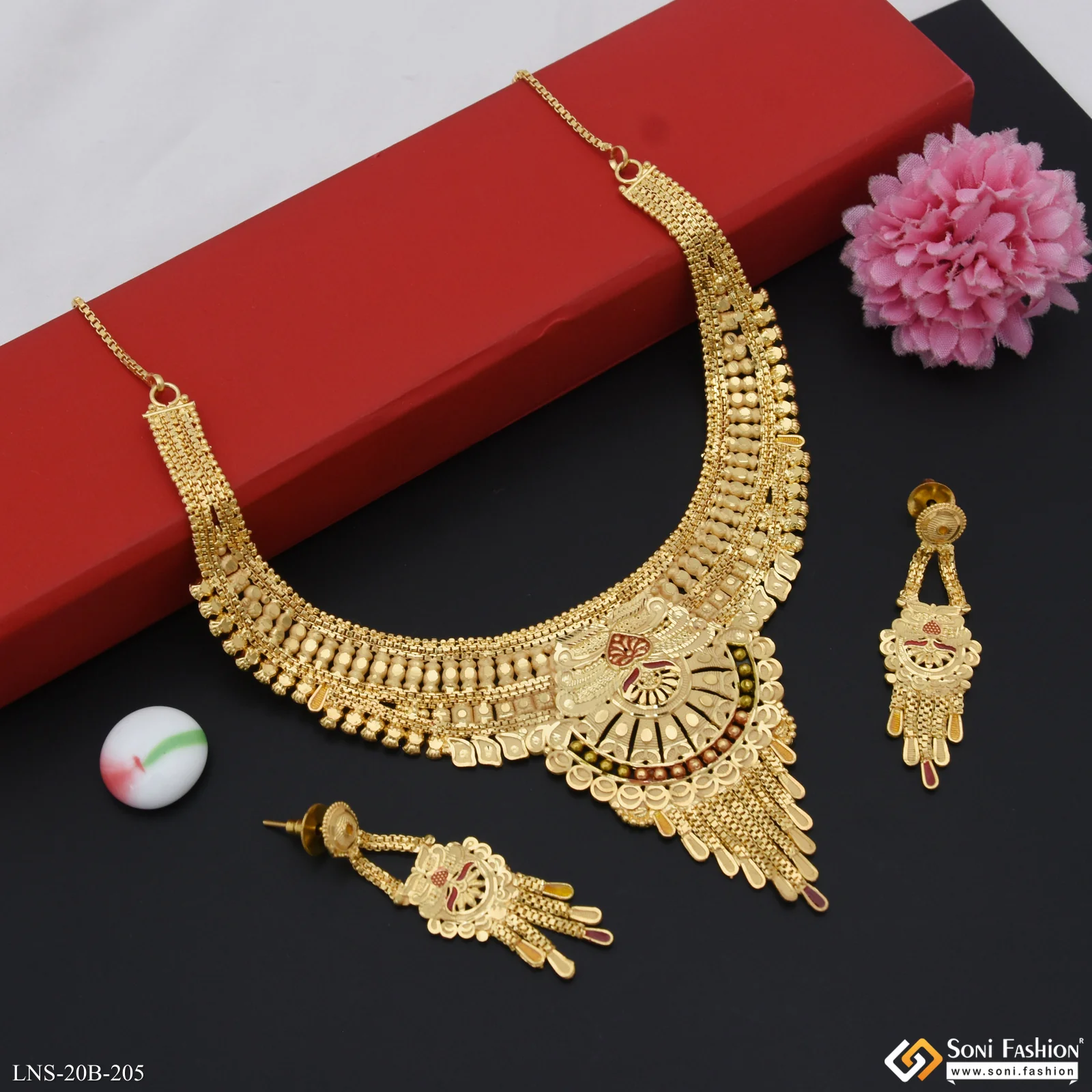 Decorative Design Gold Plated Necklace Set for Women - Style B205 - Image 4