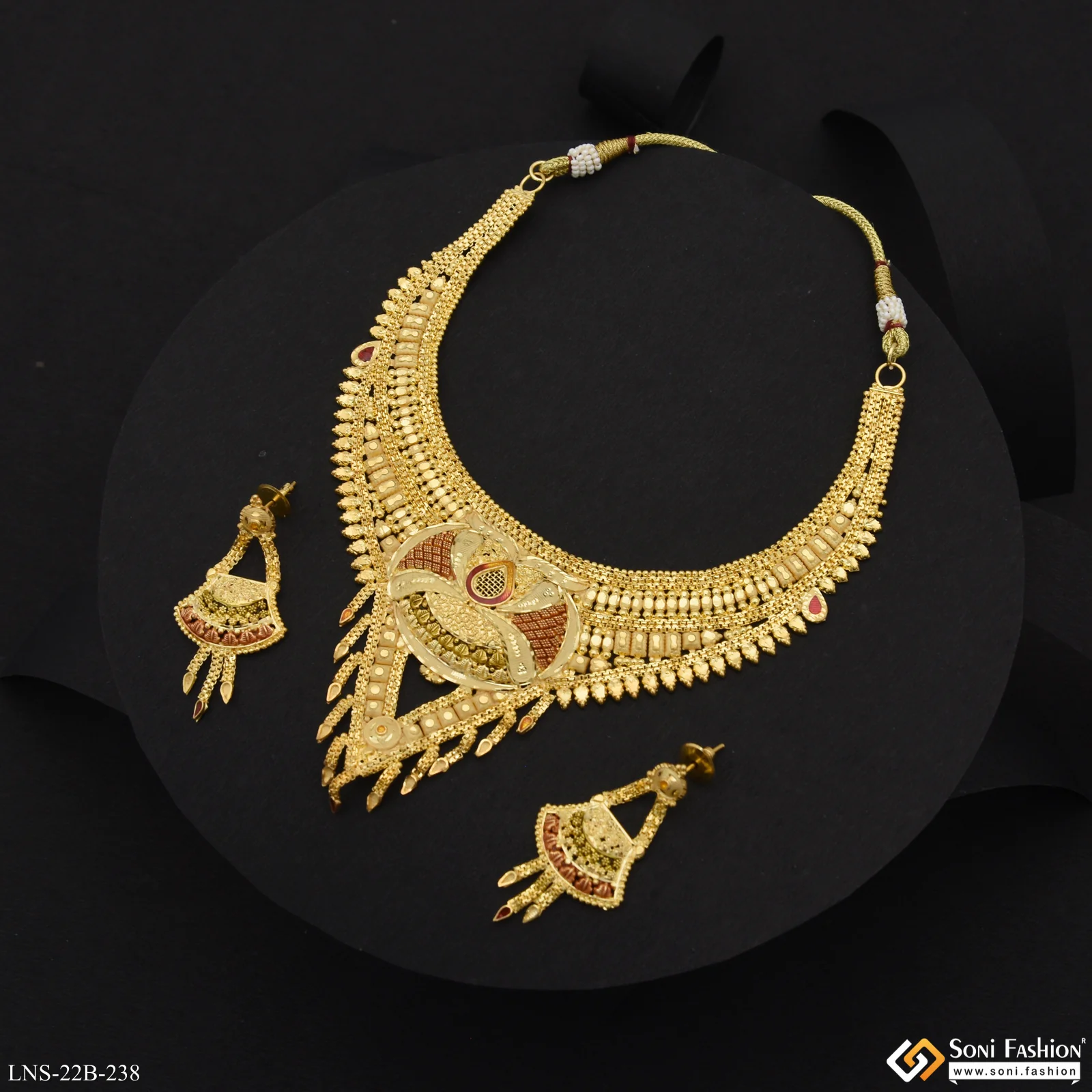 Decorative Design Gold Plated Necklace Set for Women - Style B238