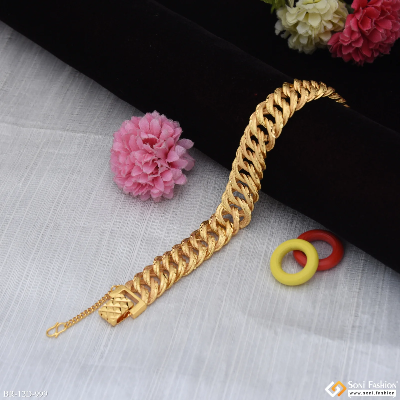 Delicate Design Gold Plated Link Bracelet for Men - Style D999 - Image 3