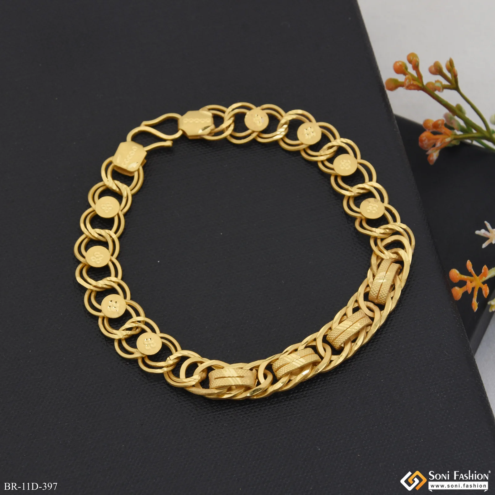 Delicate Design Gold Plated Linked Bracelet for Men - Style D397 - Image 4