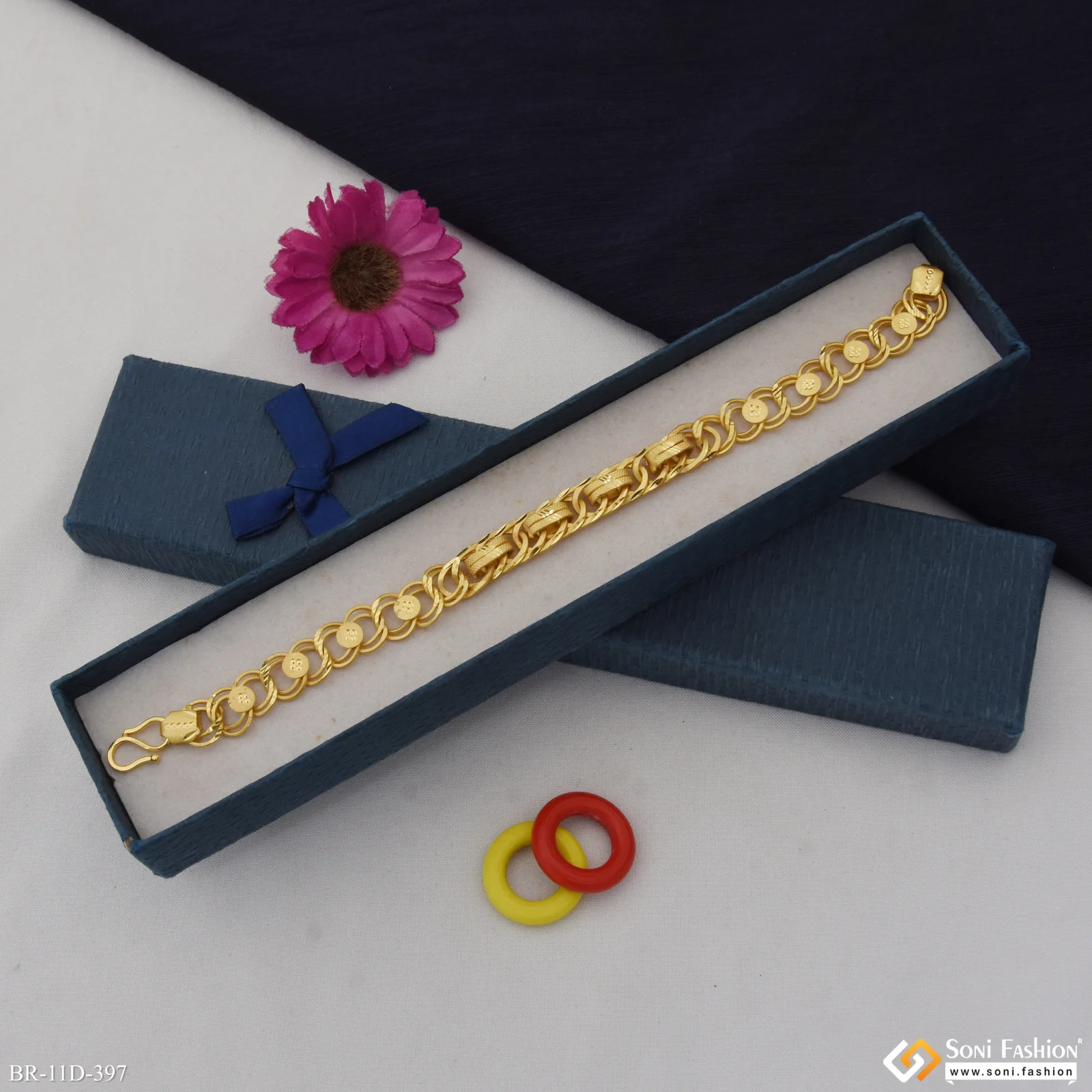 Delicate Design Gold Plated Linked Bracelet for Men - Style D397 - Image 5