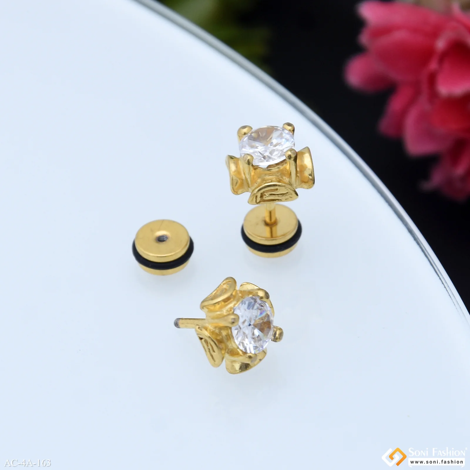 Delicate Design Golden Color Stud Earring for Men (2 Pc) - Style A163 - Image 4