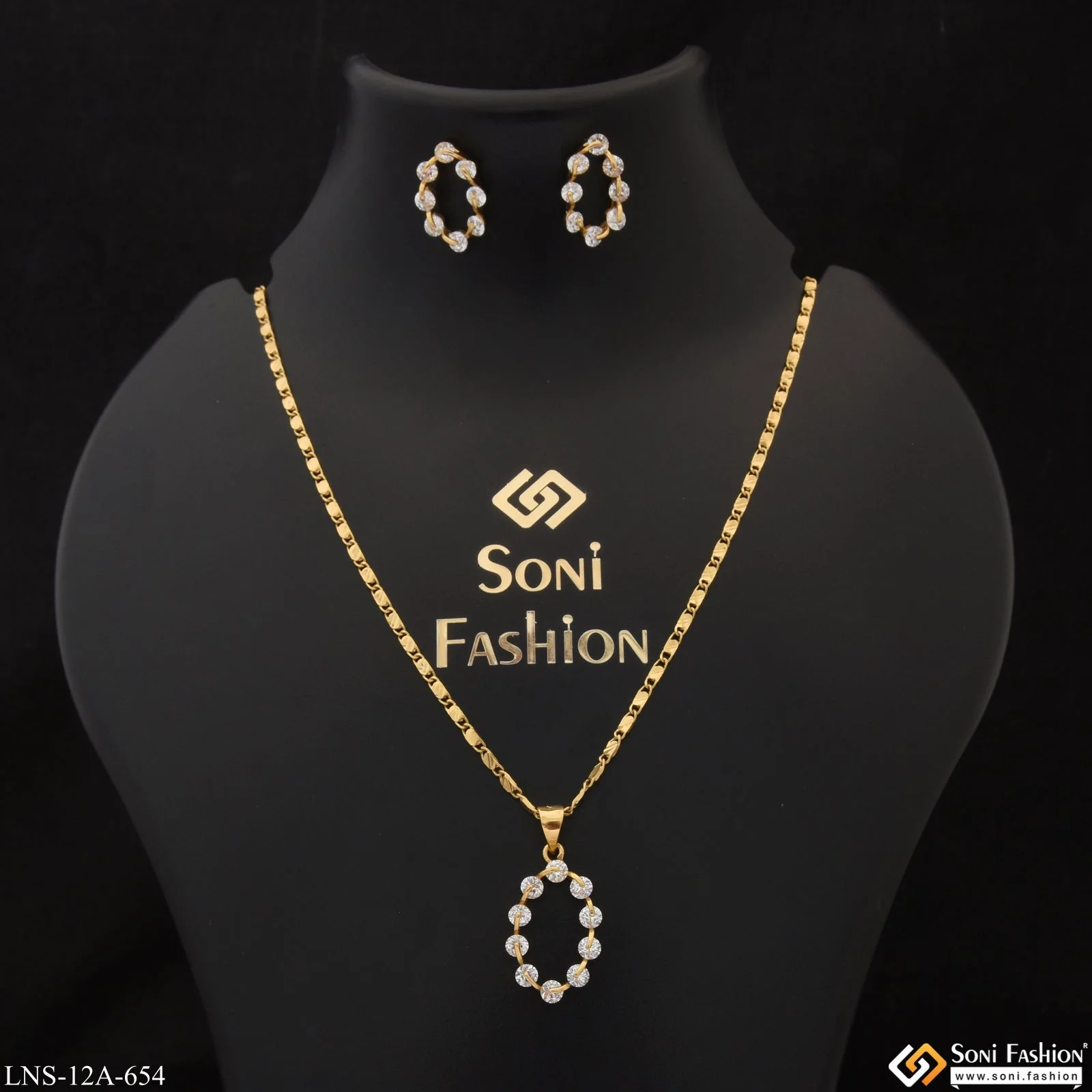 Designer with Diamond Cool Design Gold Plated Necklace Set for Lady - Style A654