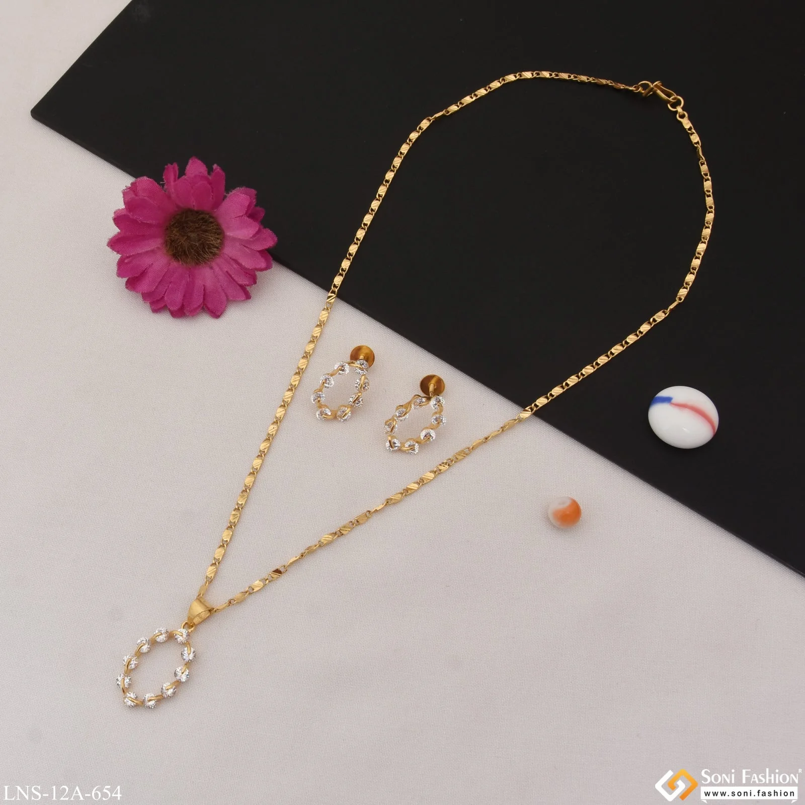 Designer with Diamond Cool Design Gold Plated Necklace Set for Lady - Style A654 - Image 4