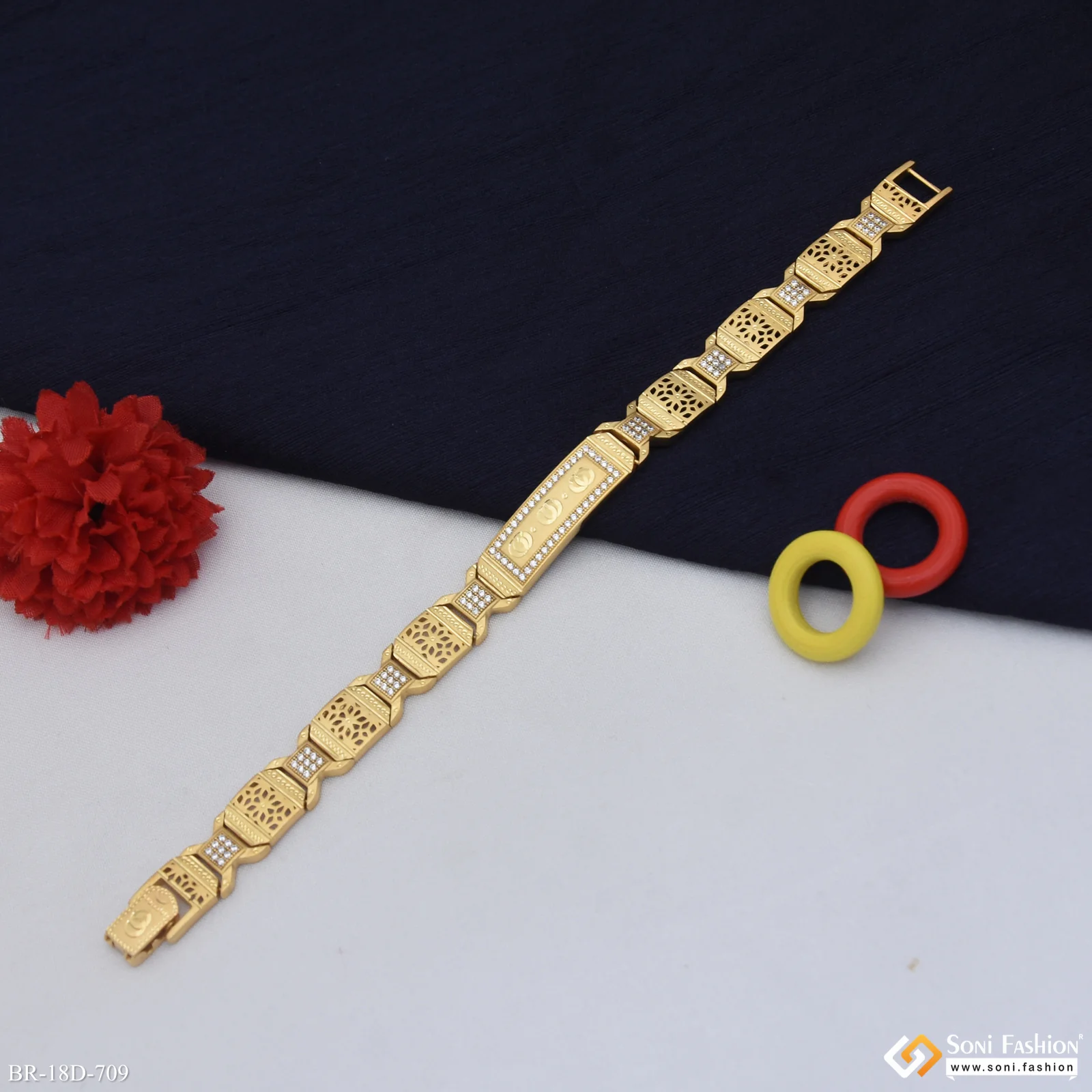 Etched Design High-Quality Gold Plated Bracelet for Men - Style D709 - Image 2