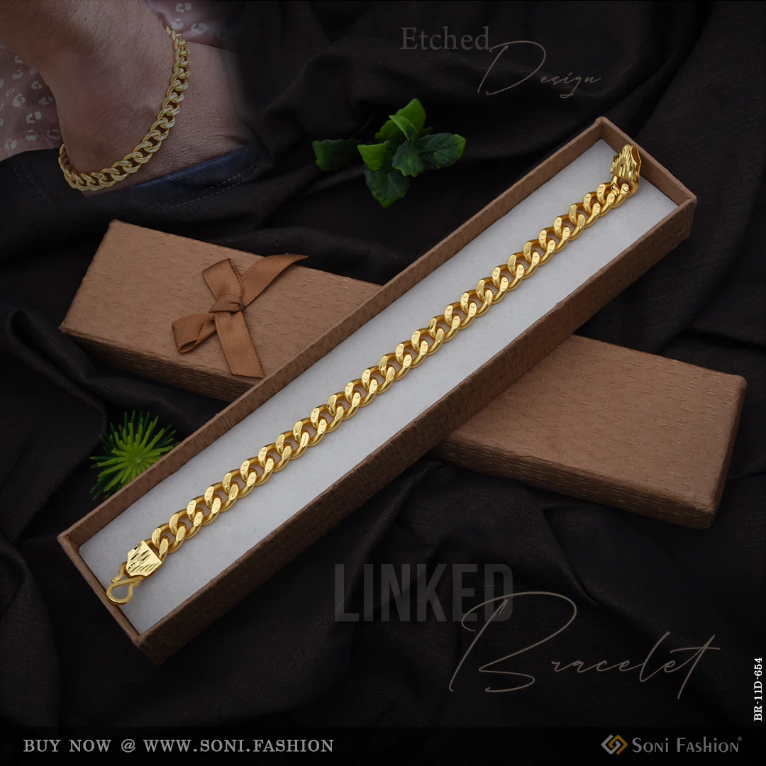 Etched Design High-Quality Gold Plated Linked Bracelet for Men - Style D654