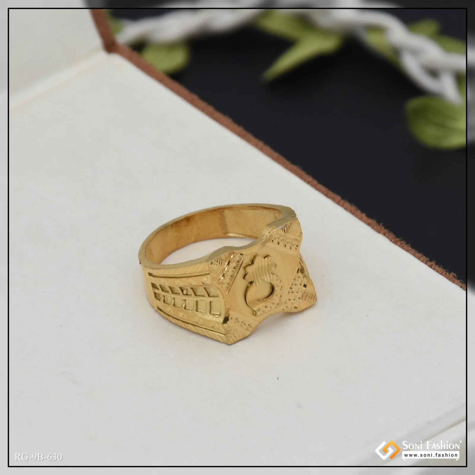 Etched Design High-Quality Gold Plated Ring for Men - Style B630 - Image 4
