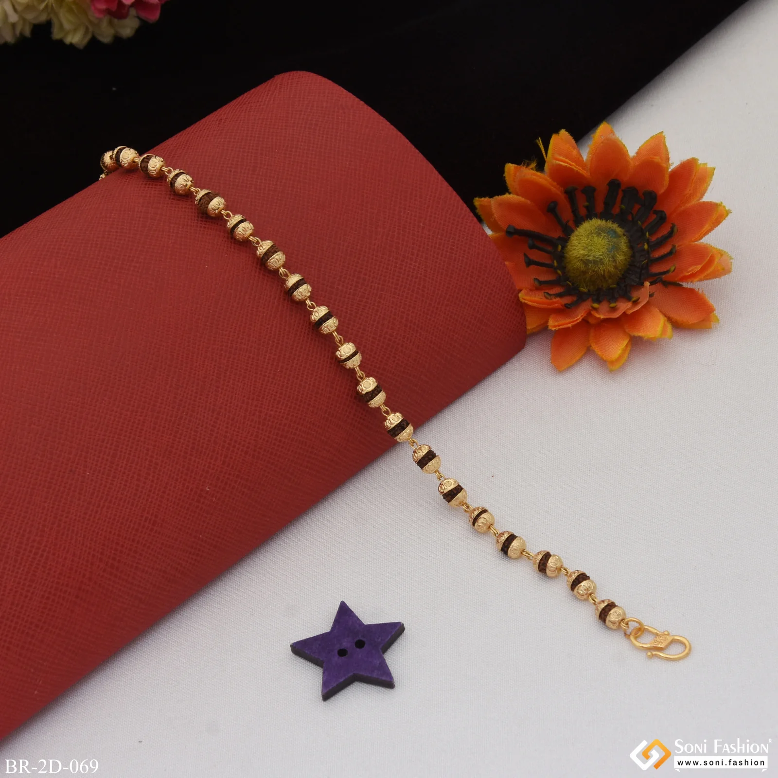 Etched Design High-Quality Gold Plated Rudraksha Bracelet for Men - Style D069 - Image 4