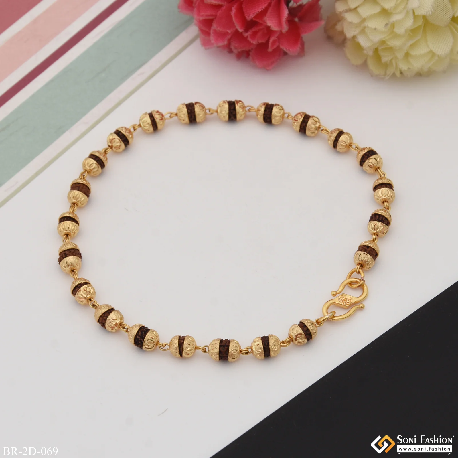 Etched Design High-Quality Gold Plated Rudraksha Bracelet for Men - Style D069 - Image 5