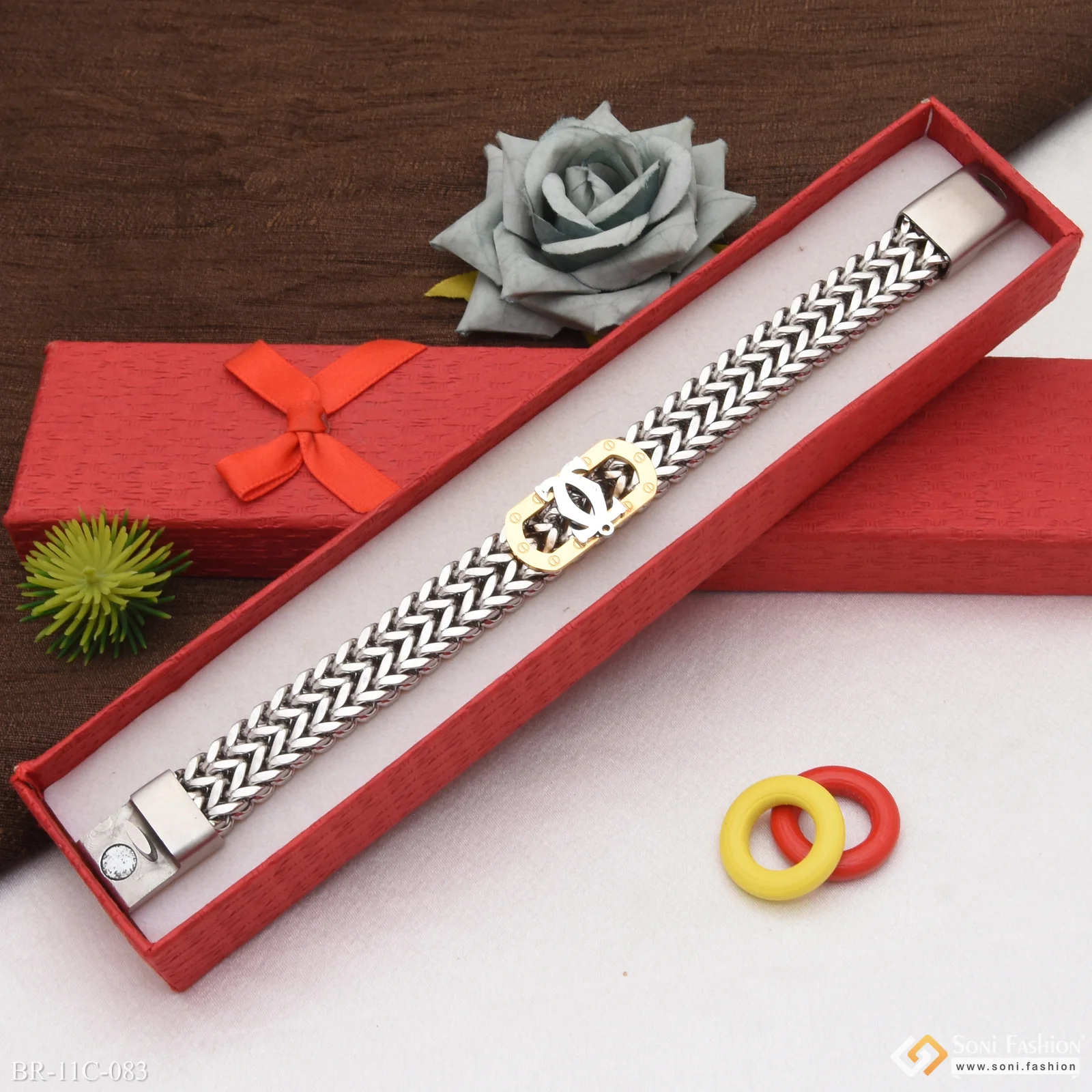 Etched Design High-Quality Golden & Silver Color Bracelet for Men - Style C083 - Image 3