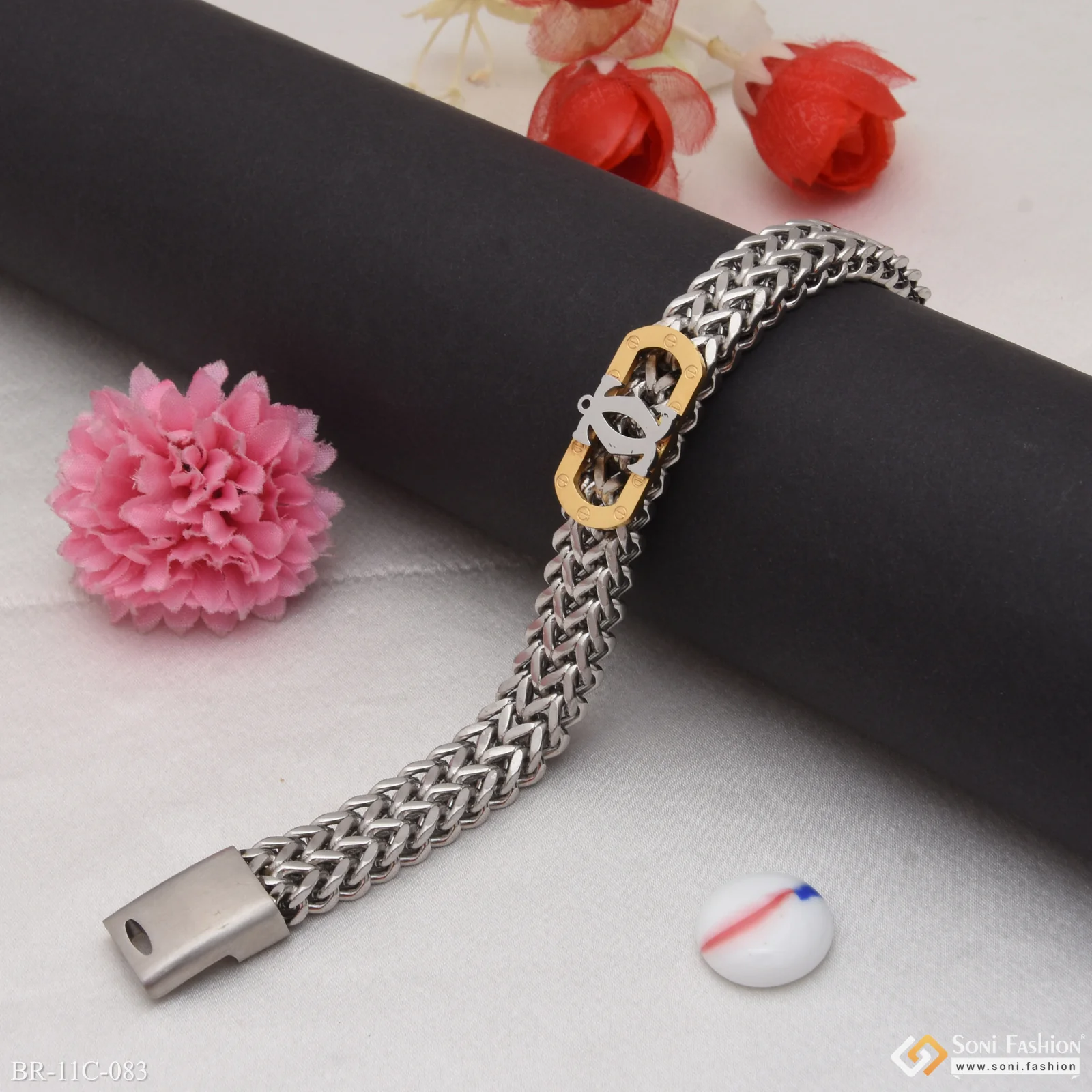 Etched Design High-Quality Golden & Silver Color Bracelet for Men - Style C083 - Image 4