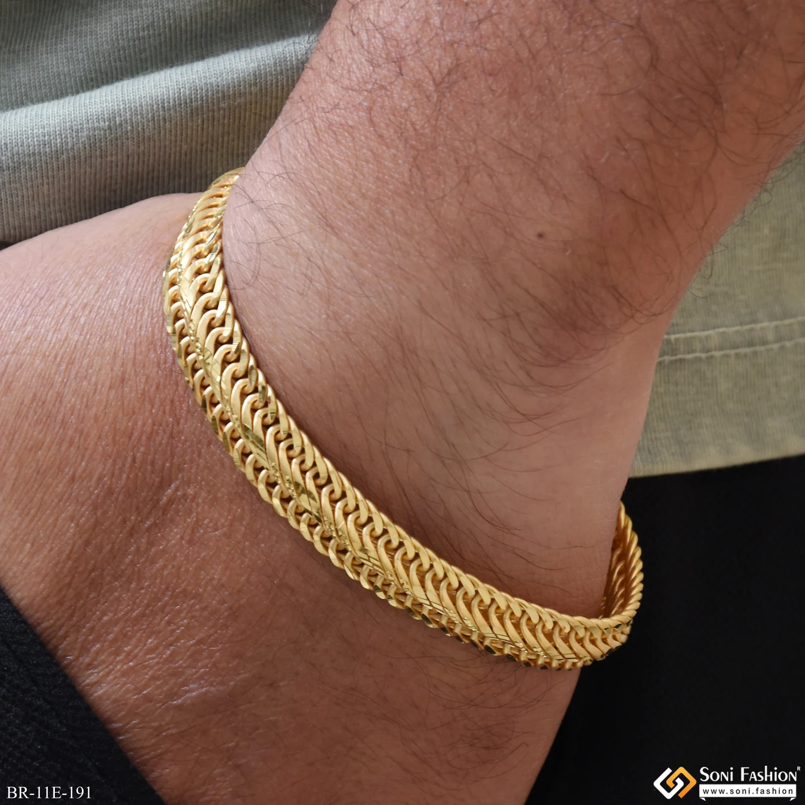 Excellent Design Gold Plated Link Bracelet for Men - Style E191