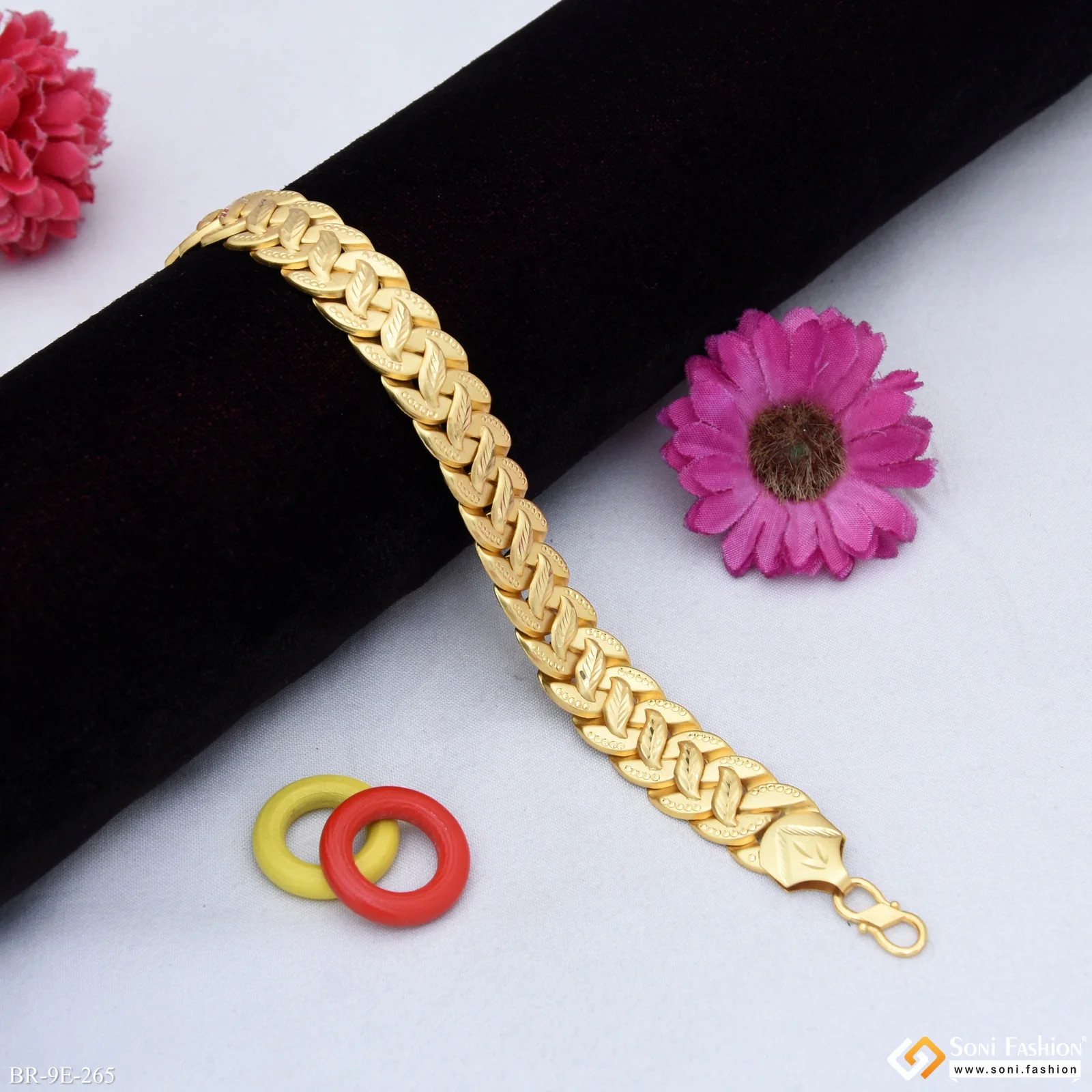 Excellent Design Gold Plated Pokal Bracelet for Men - Style E265 - Image 5