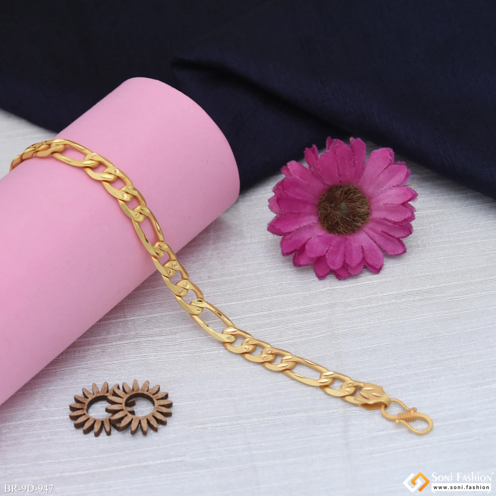 Excellent Design Gold Plated Sachin Bracelet for Men - Style D947 - Image 3