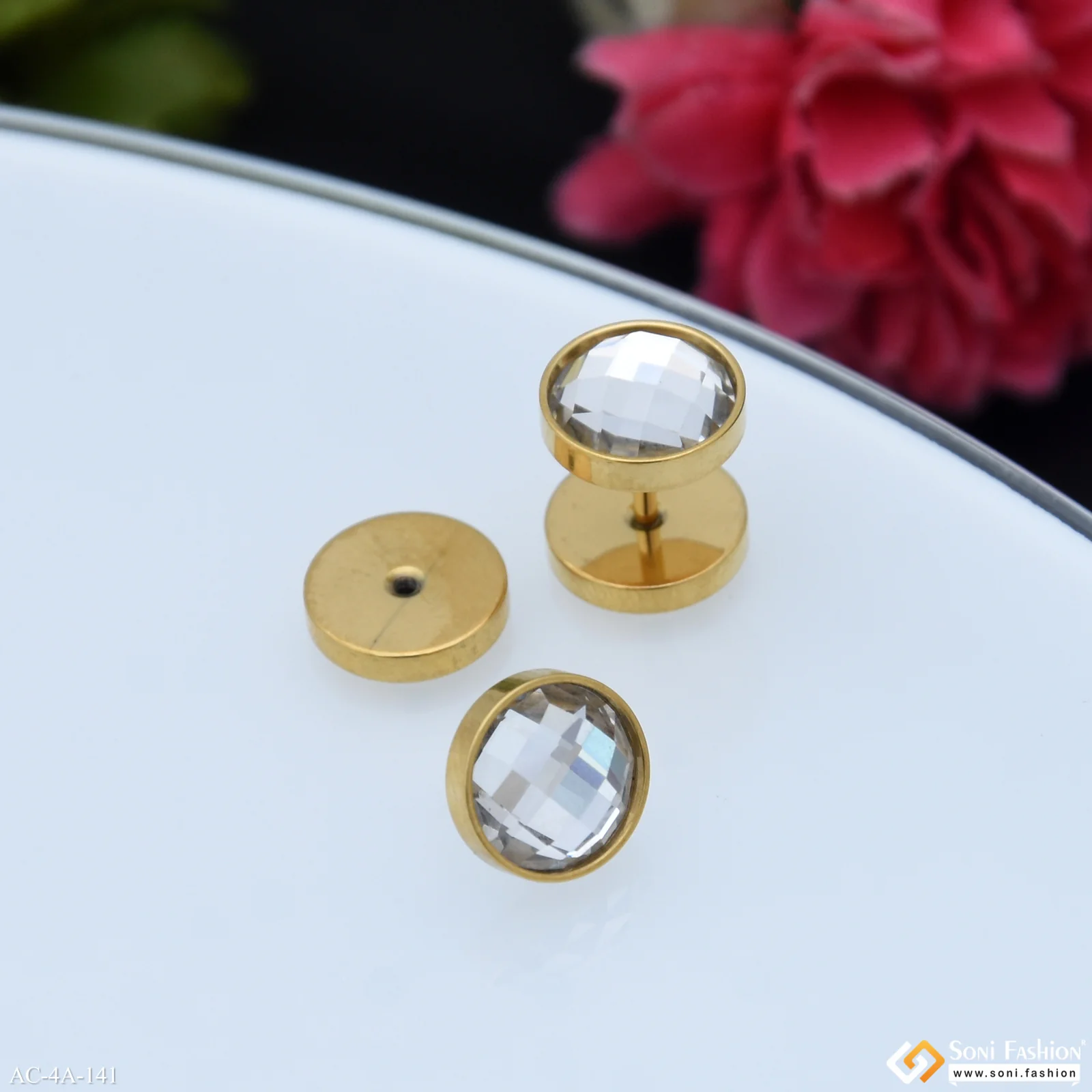 Excellent Design Golden Color Stud Earring for Men (2 Pc) - Style A141 - Image 4