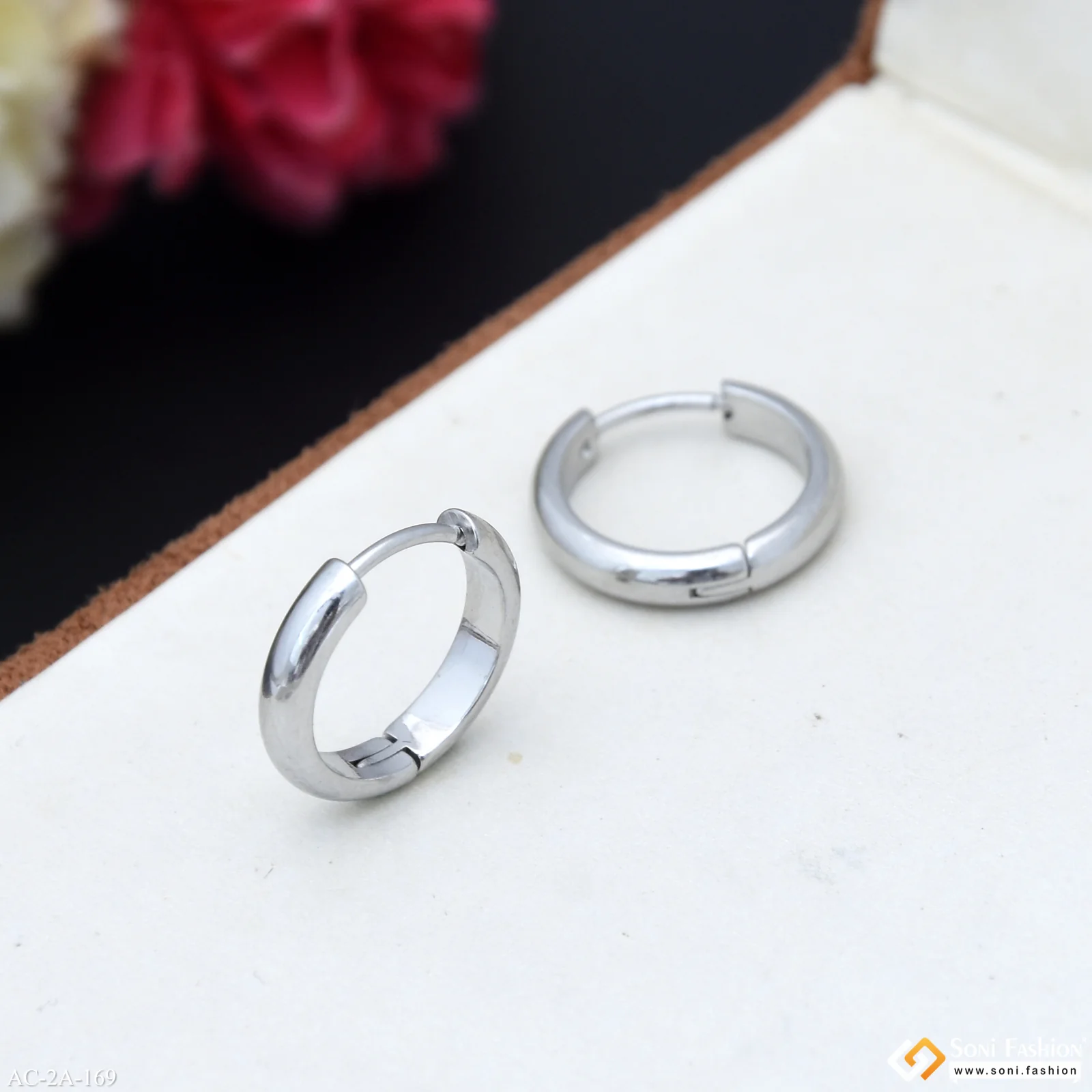 Excellent Design Silver Color Stud Earring for Men (2 Pc) - Style A169 - Image 4