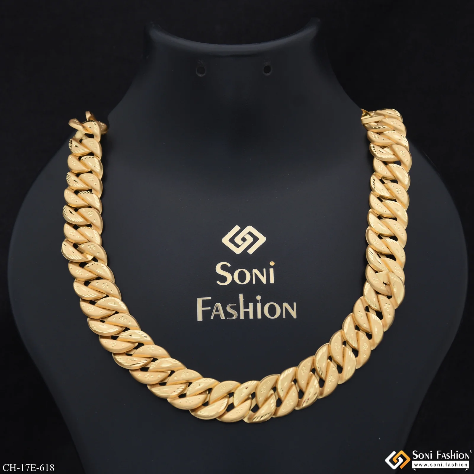 Extraordinary Design Gold Plated Pokal Chain for Men - Style E618