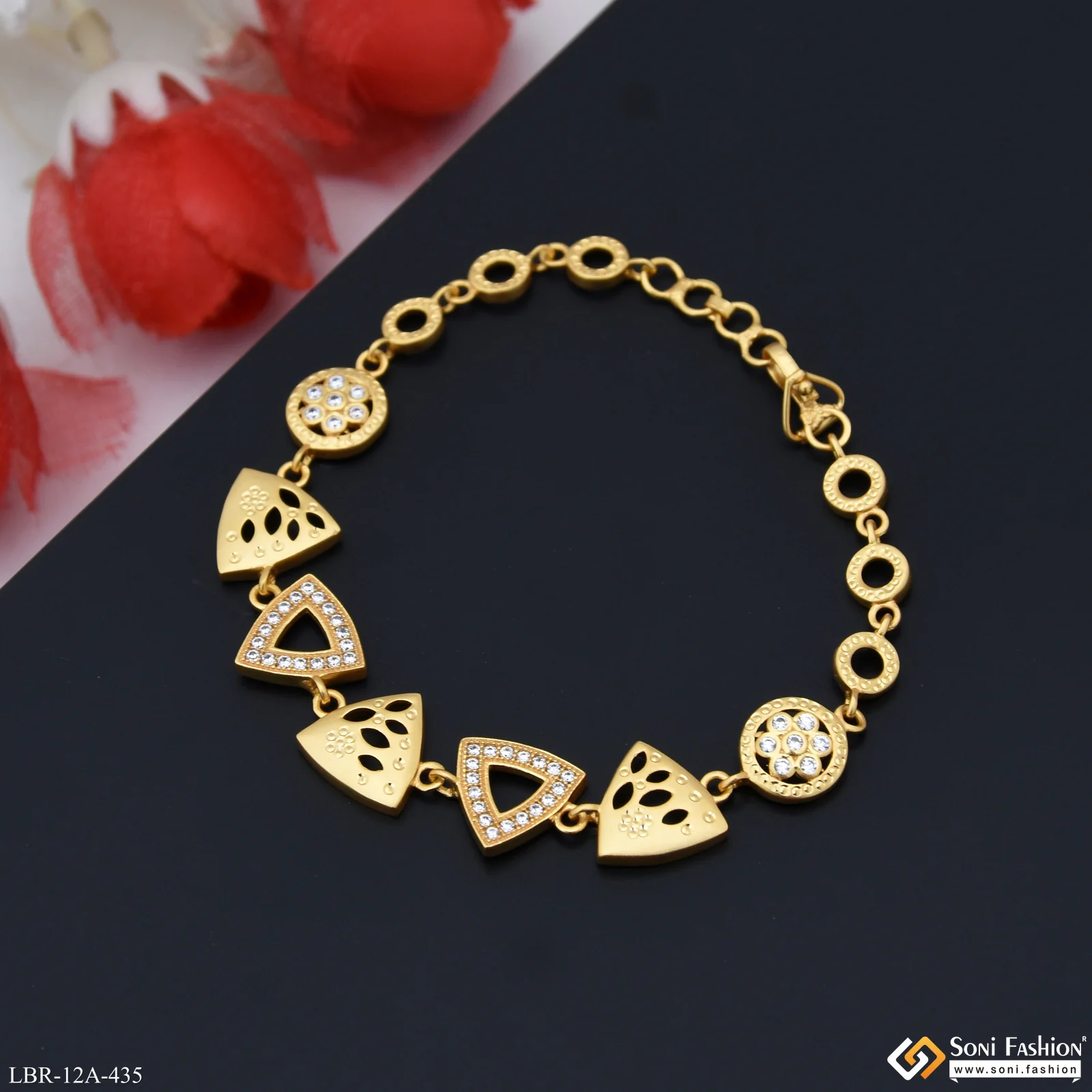 Eye-Catching Design Gold Plated Bracelet for Ladies - Style A435 - Image 5
