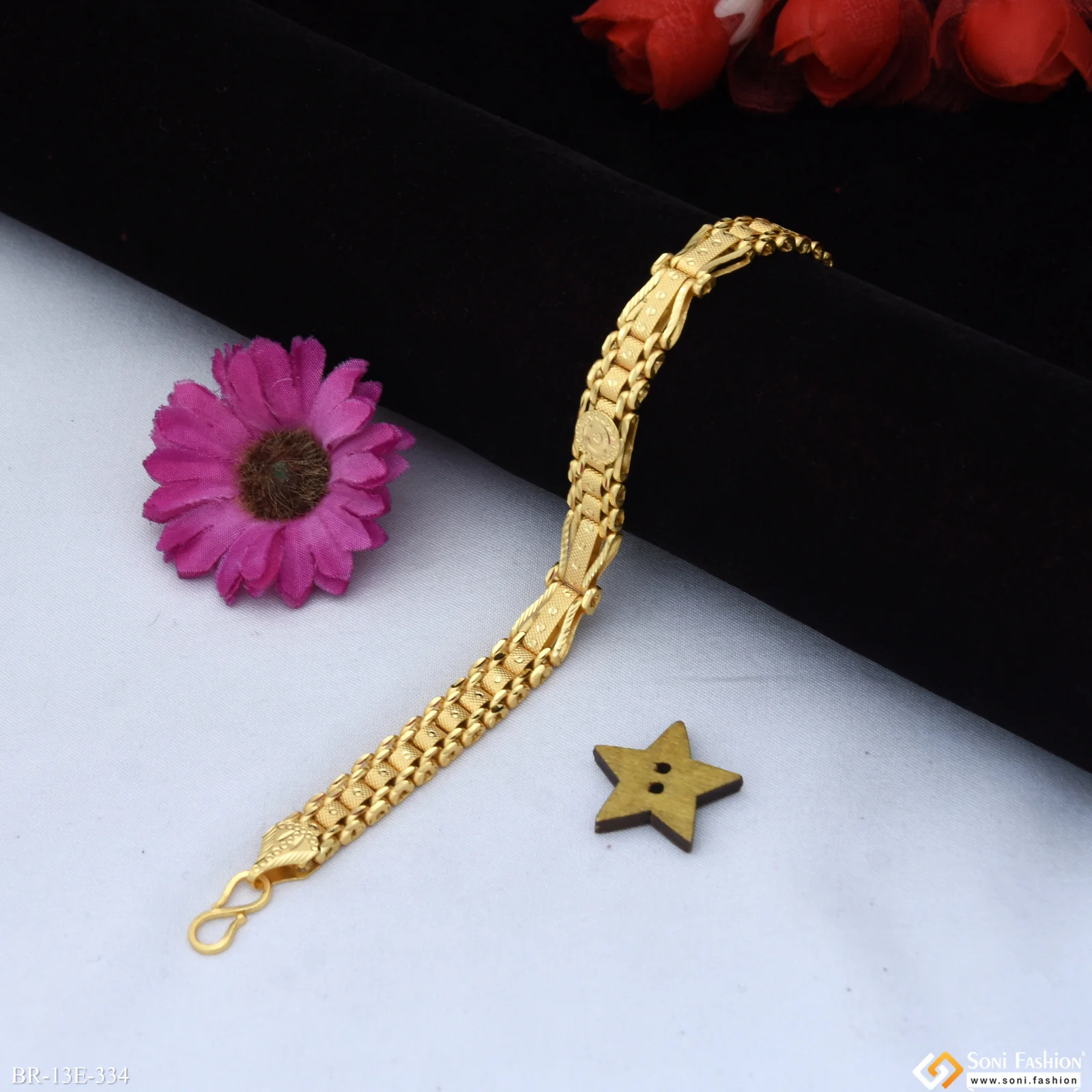 Fabulous Design Gold Plated Box Bracelet for Men - Style E334 - Image 2