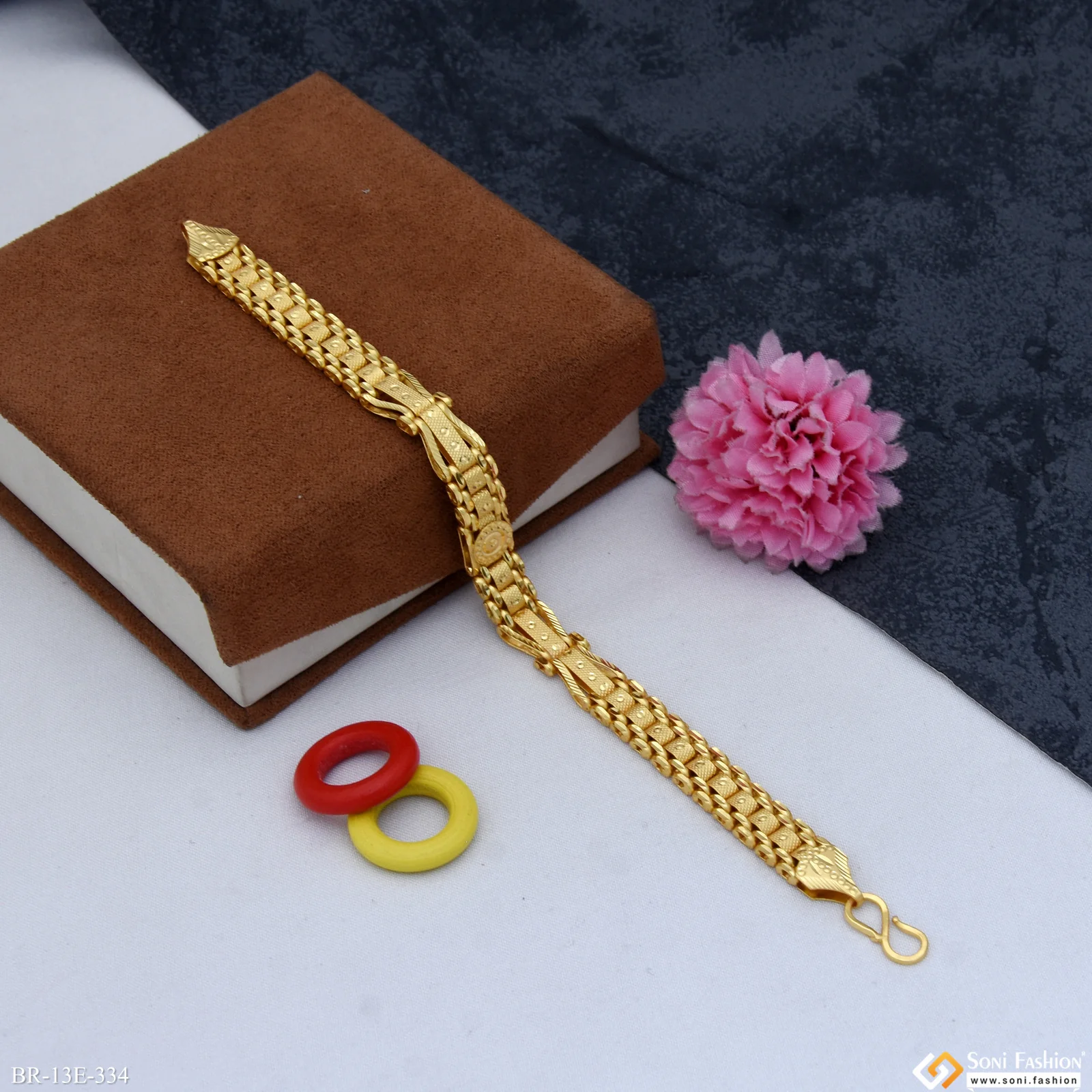 Fabulous Design Gold Plated Box Bracelet for Men - Style E334 - Image 3