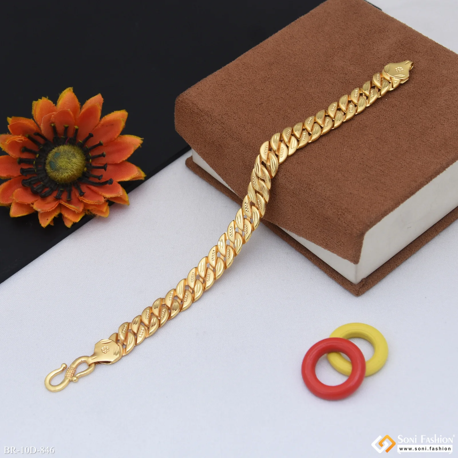 Fabulous Design Gold Plated Pokal Bracelet for Men - Style D846 - Image 4